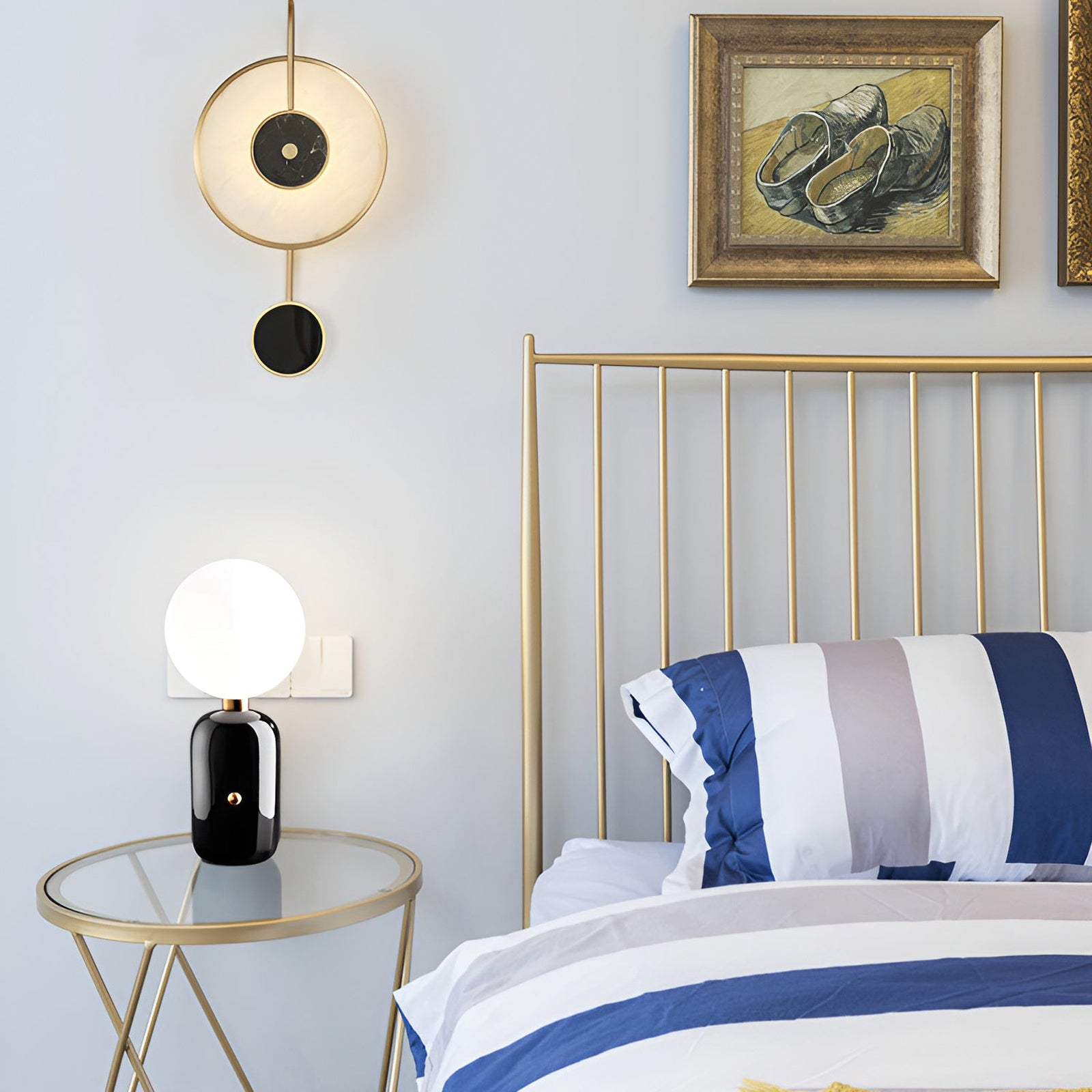 Art Deco Black & White Alabaster Wall Lamp - Cueteks