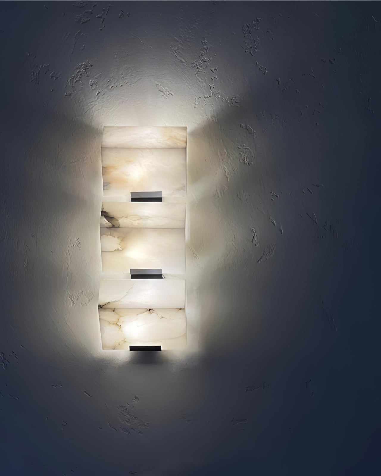 Elegant Alabaster Wall Light - Cueteks