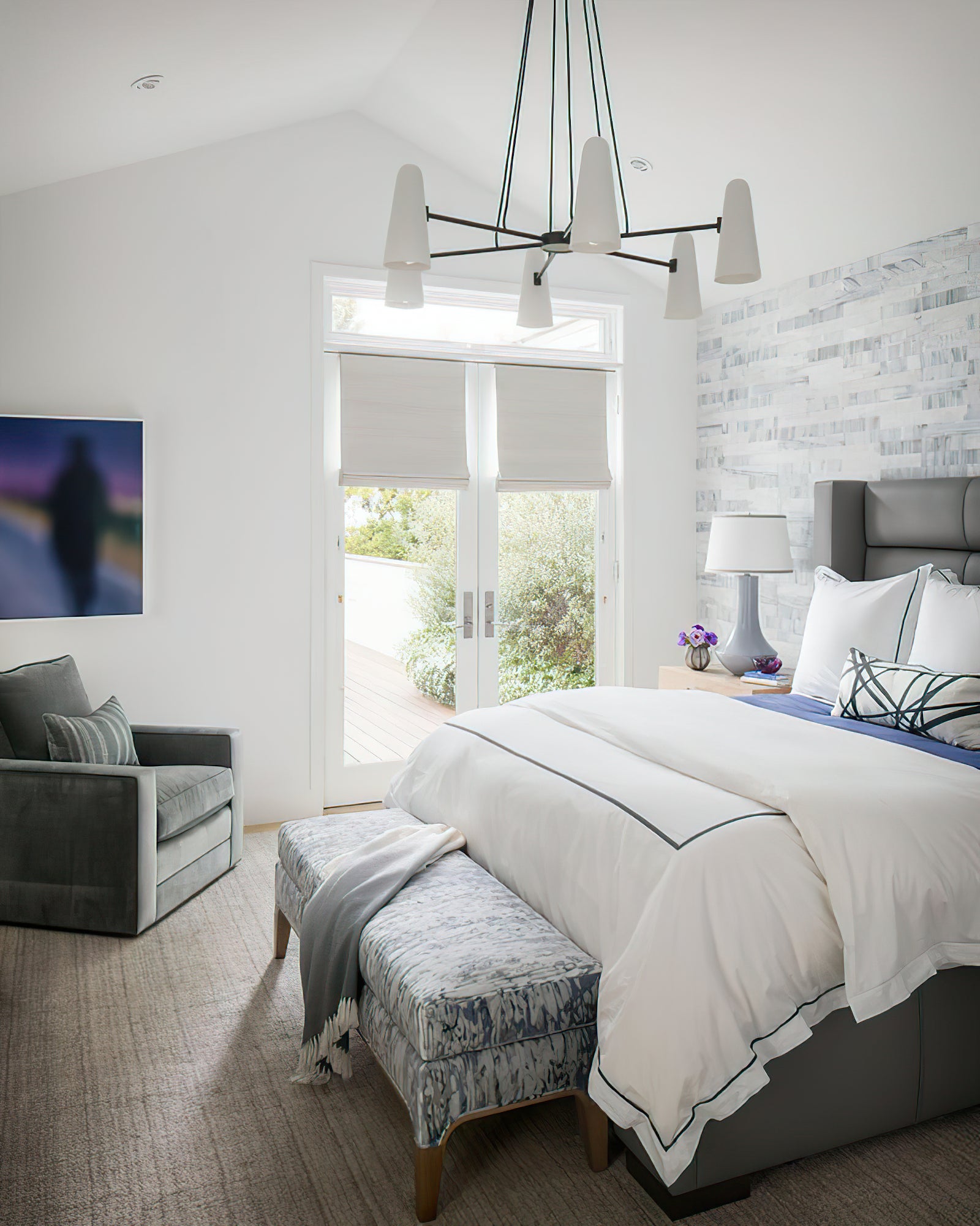 Montfaucon Round Chandelier - Cueteks