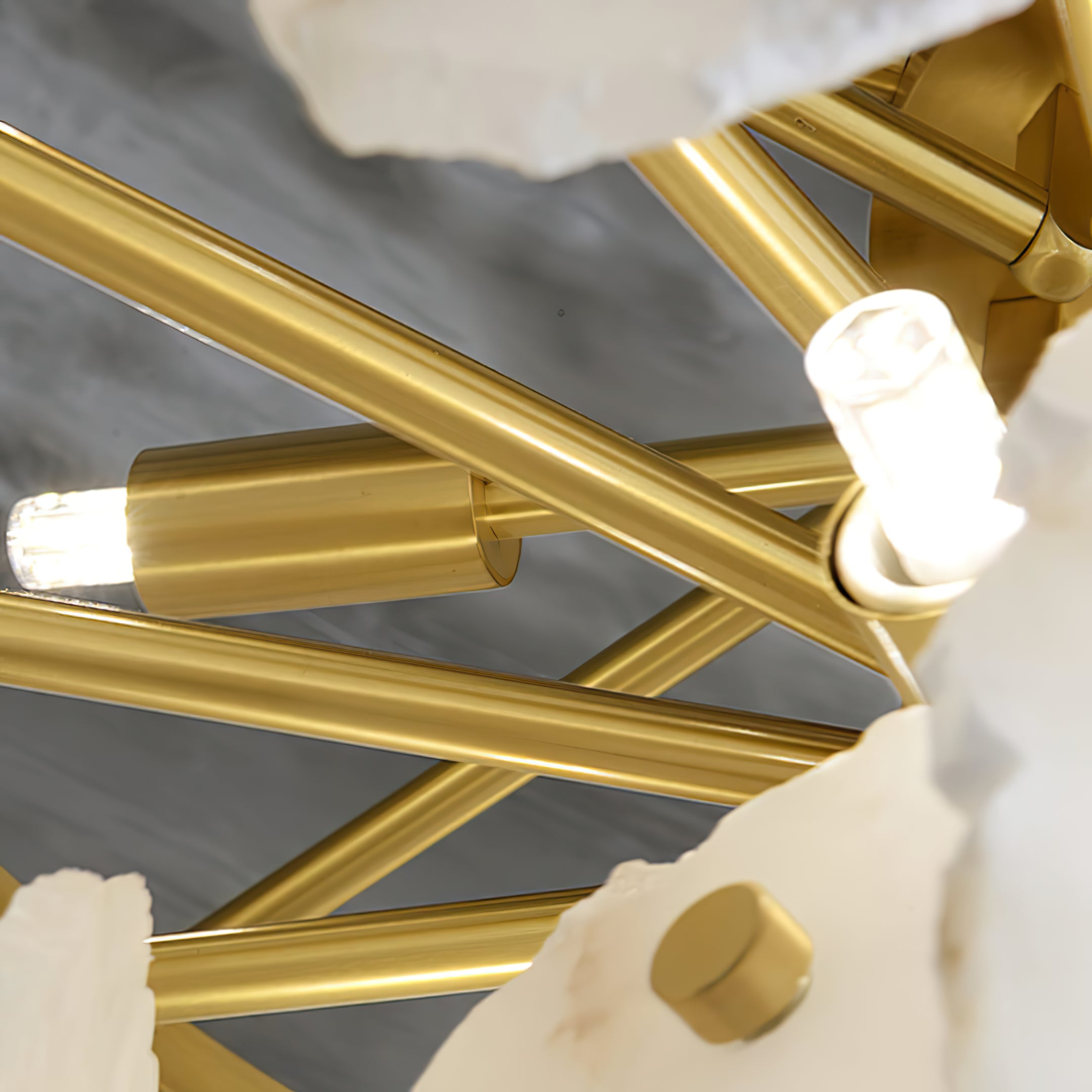 Gloire Luxury Alabaster Chandelier - Cueteks
