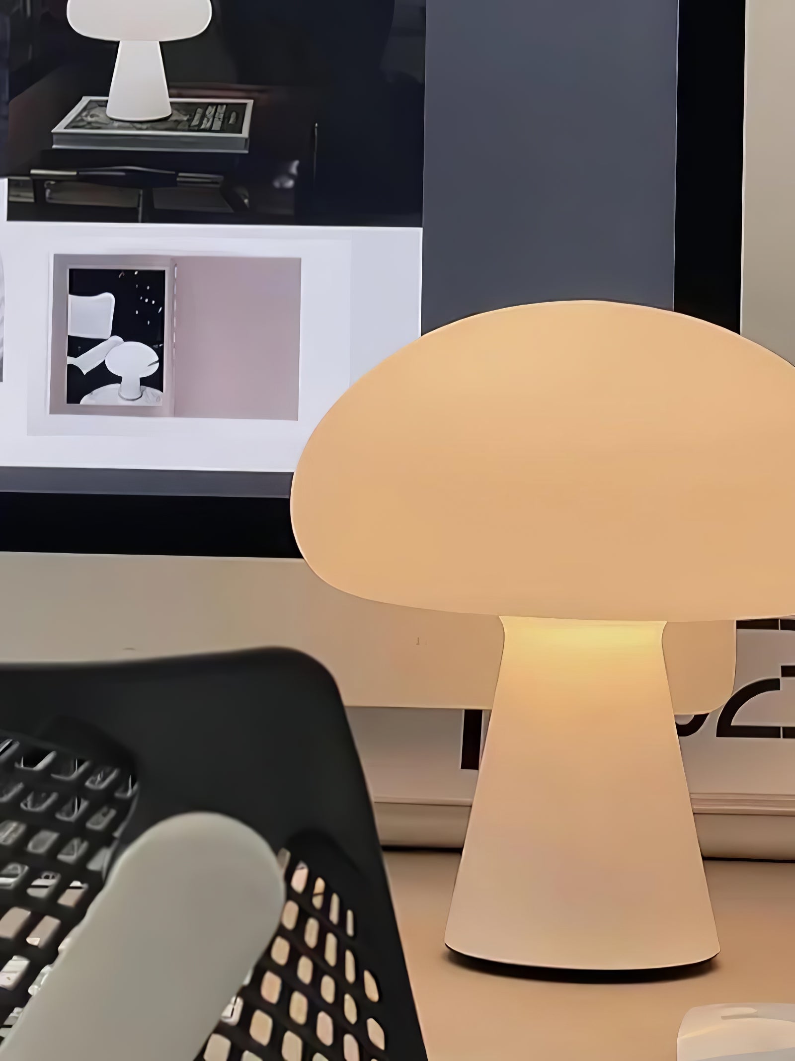 Obello Portable Mushroom Table Lamp - Cueteks