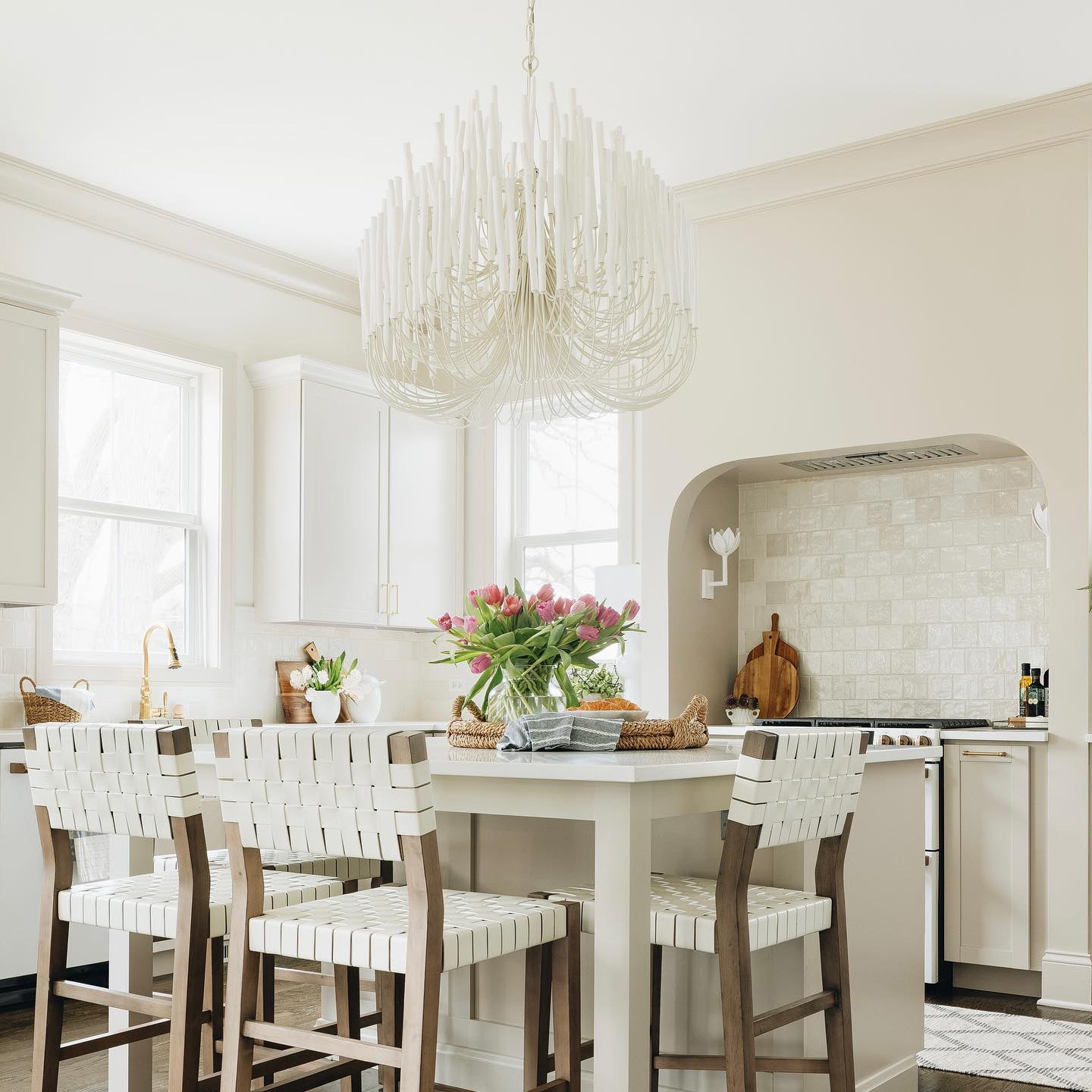 Tilda Multi-branch Chandelier - Cueteks