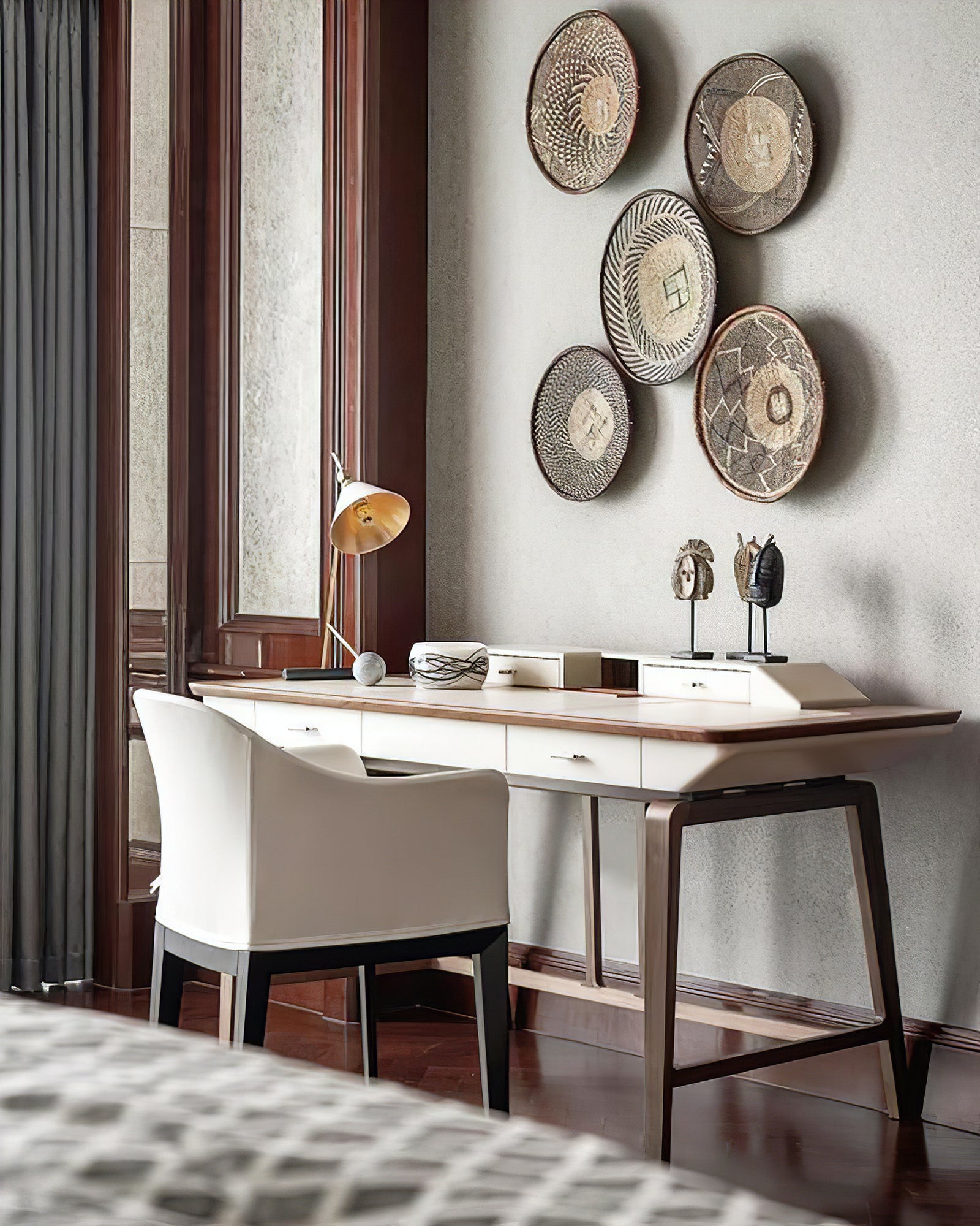 Cleo Brass Table Lamp - Cueteks