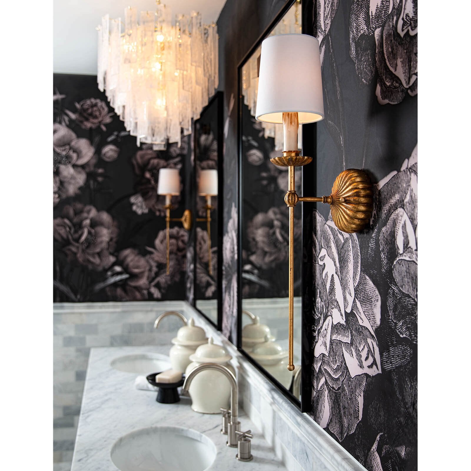 Clove Wall Sconce - Cueteks