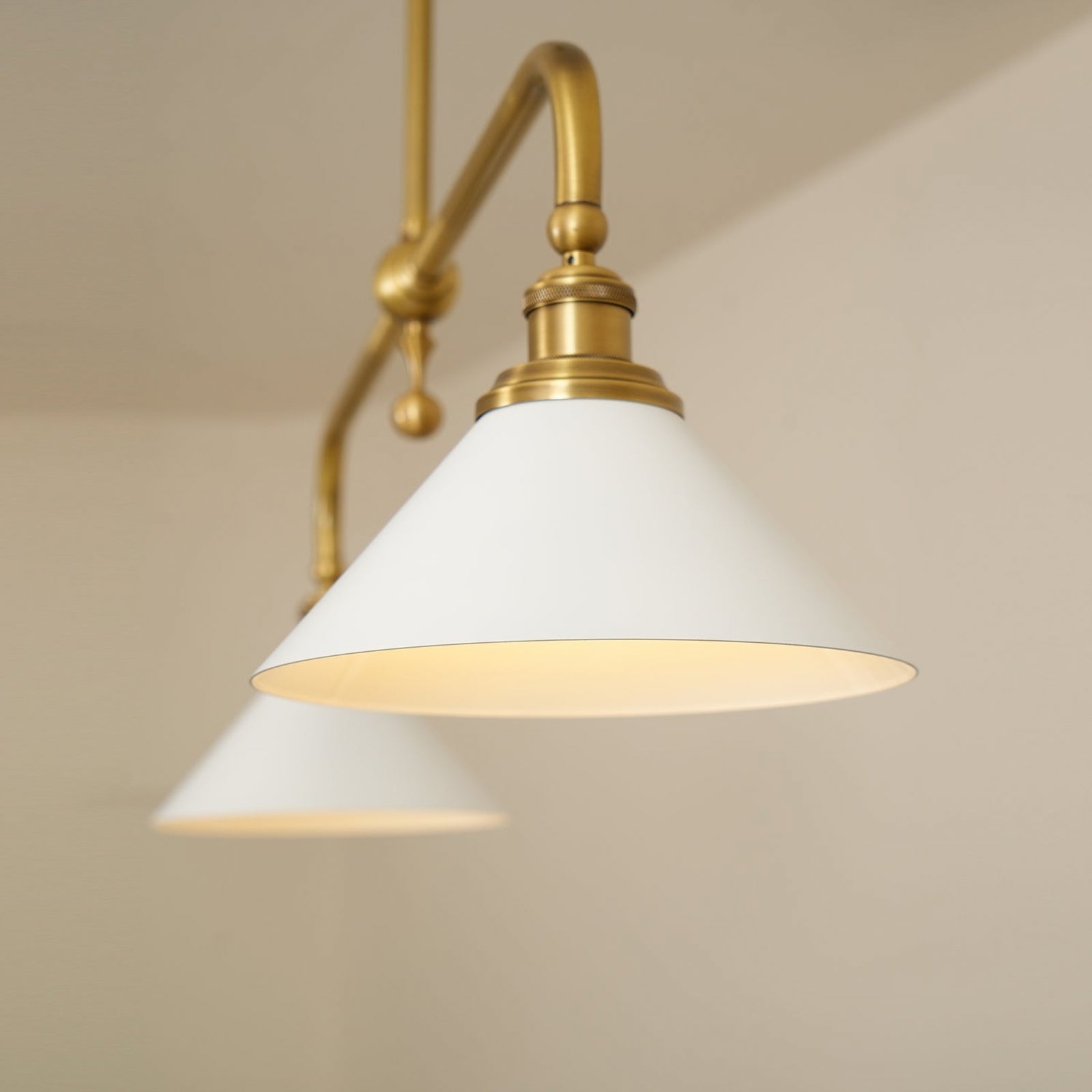 Vintage brass double chandelier - Cueteks