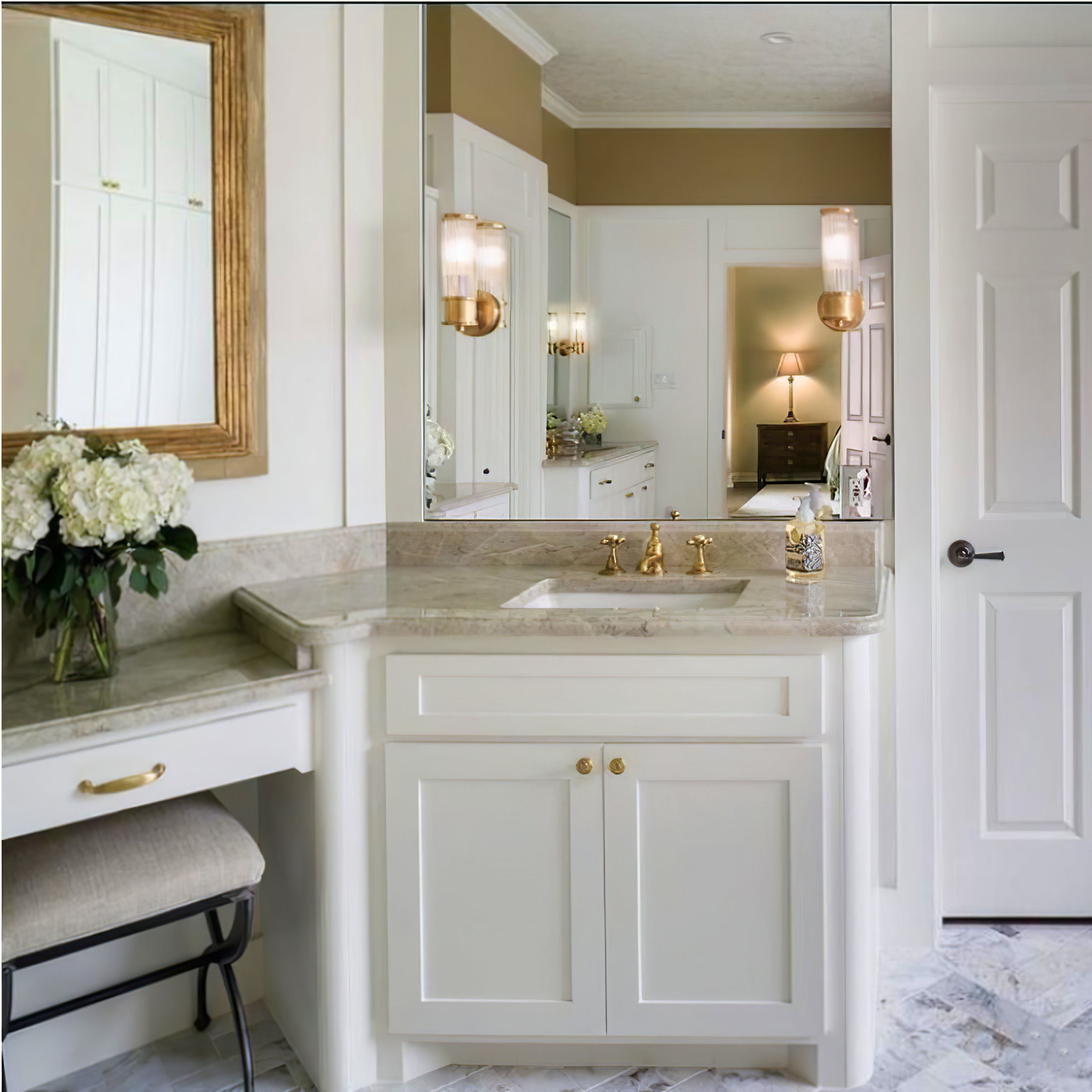 Allen Single Sconce - Cueteks