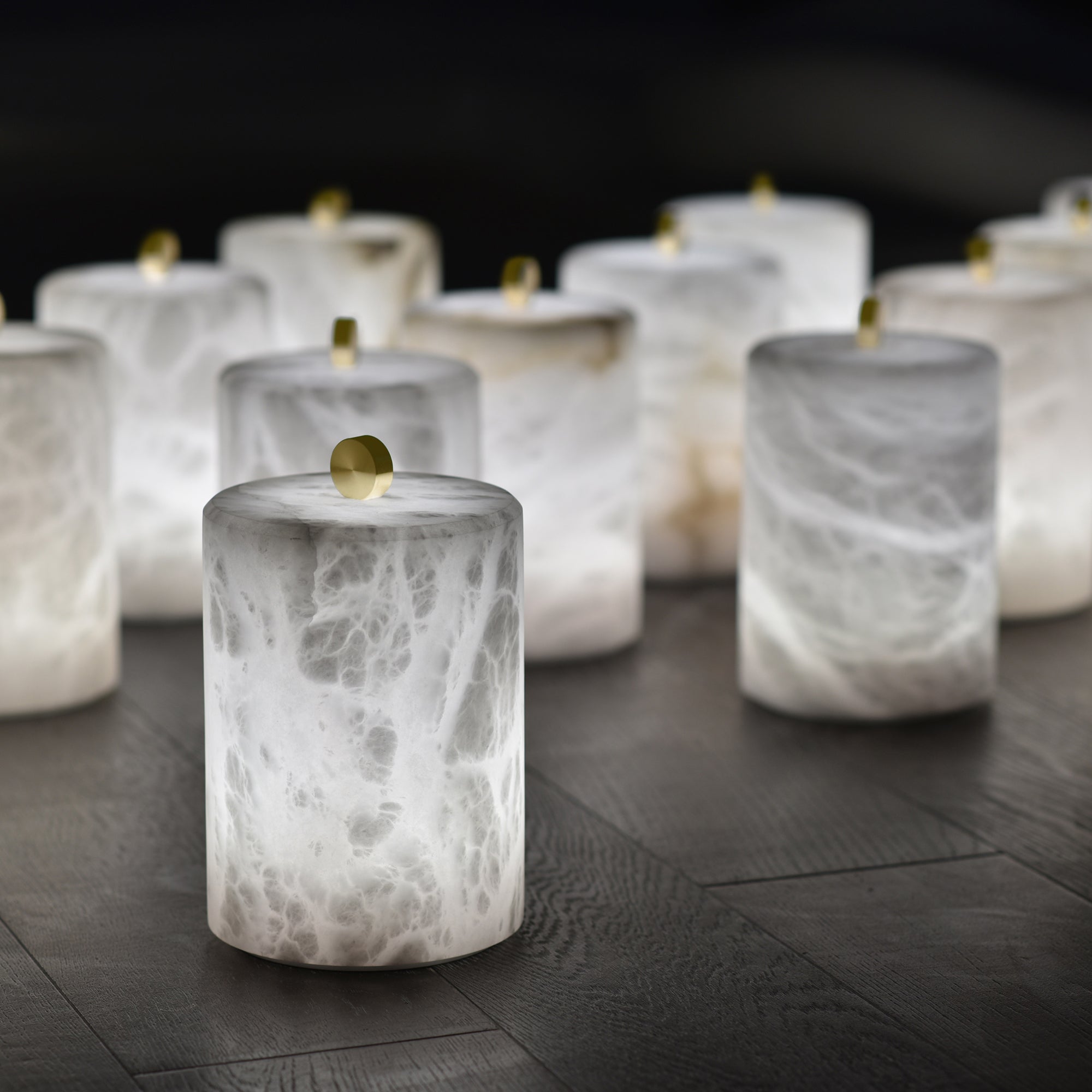 Cylindrical Alabaster Table Lamp - Cueteks