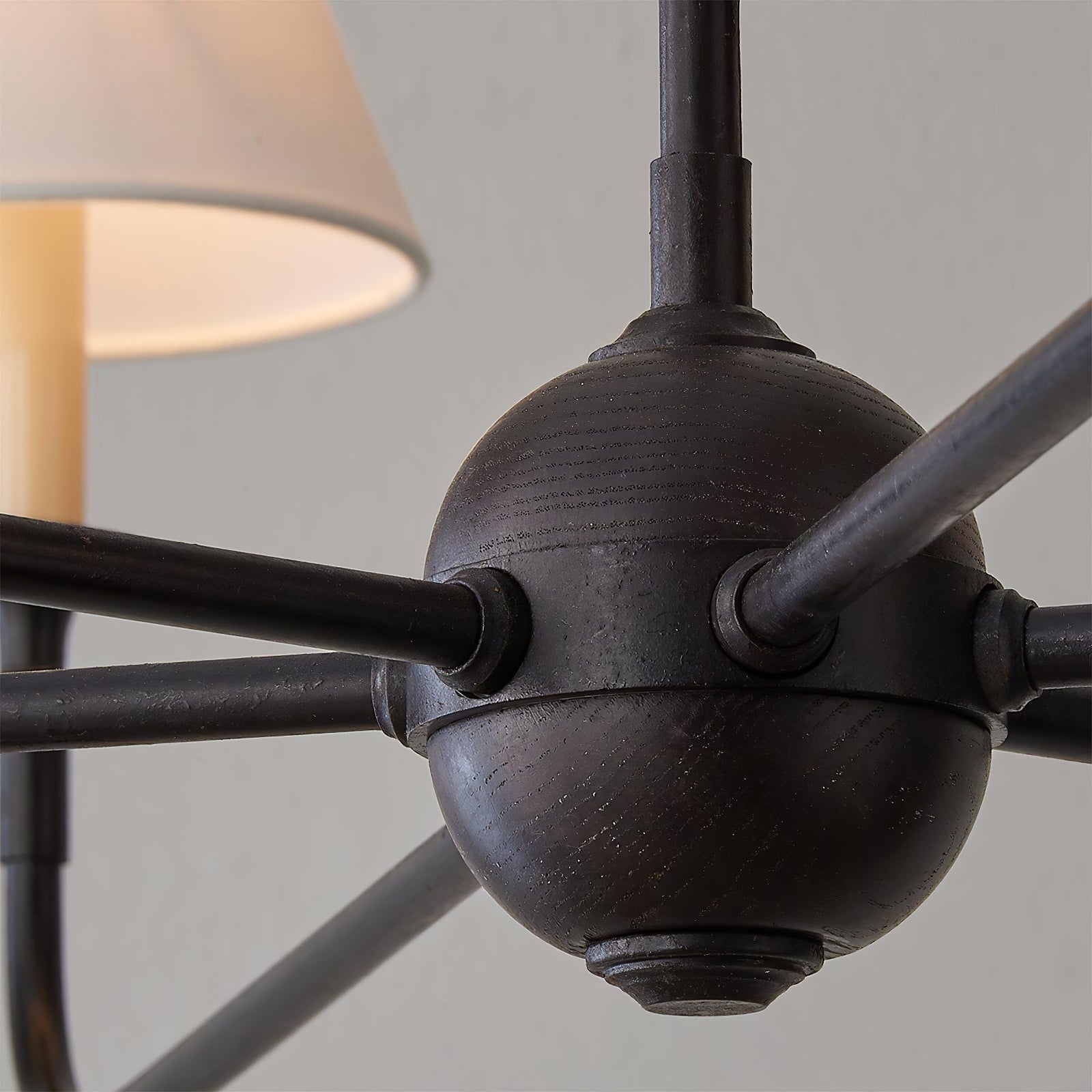6-Arm Black Metal Chandelier - Cueteks