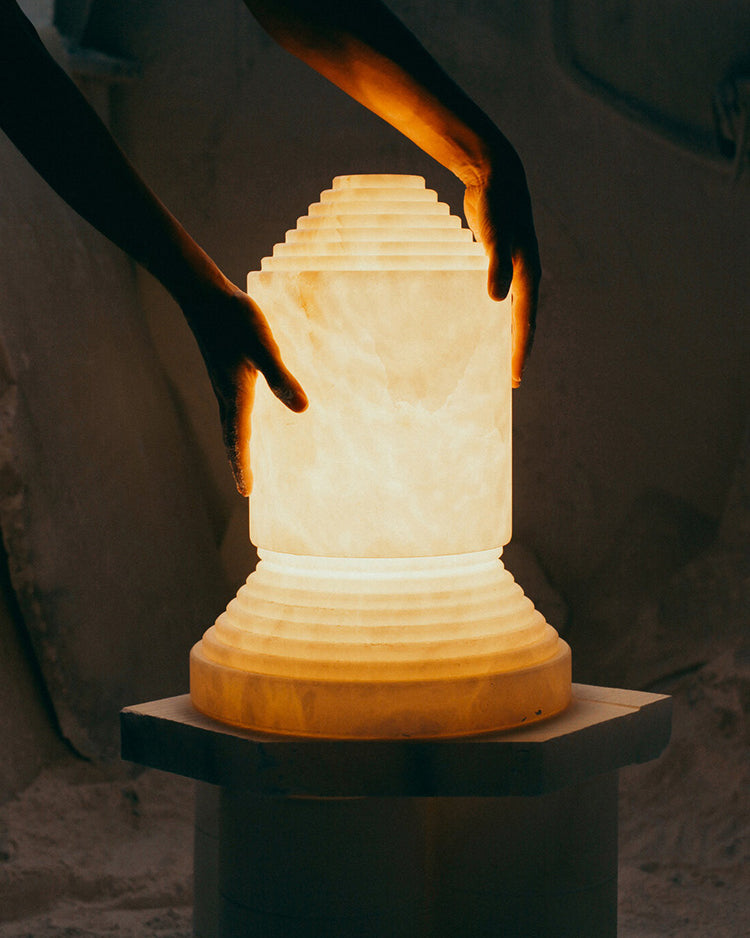 Alabaster Pyramid Table Light - Cueteks