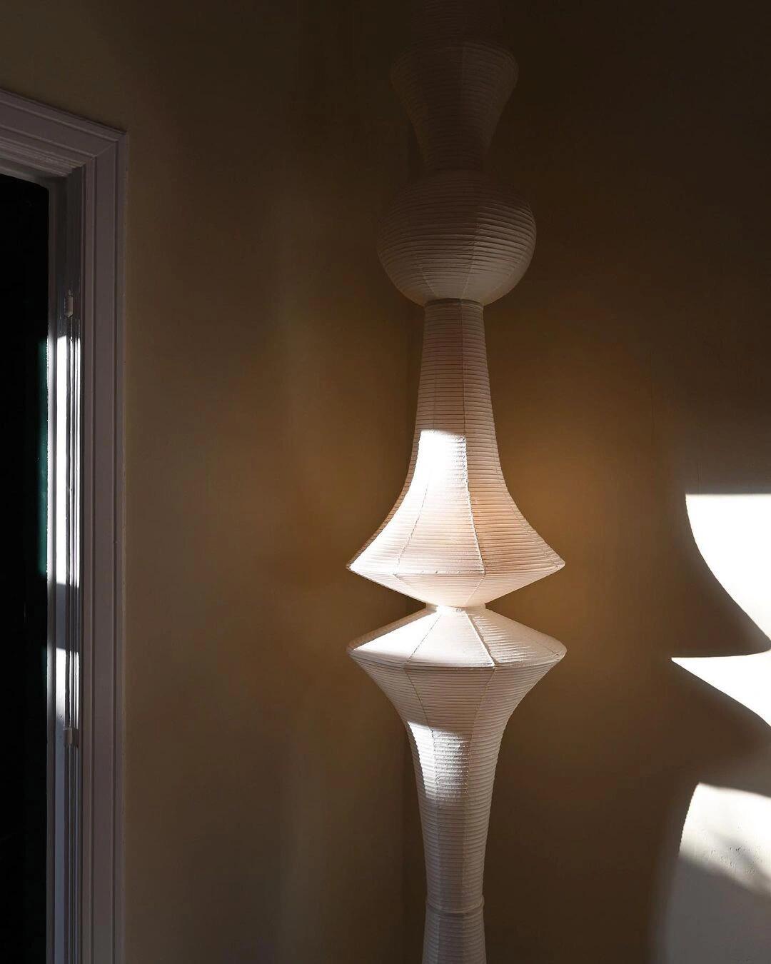 Akari E Ceiling Light - Cueteks