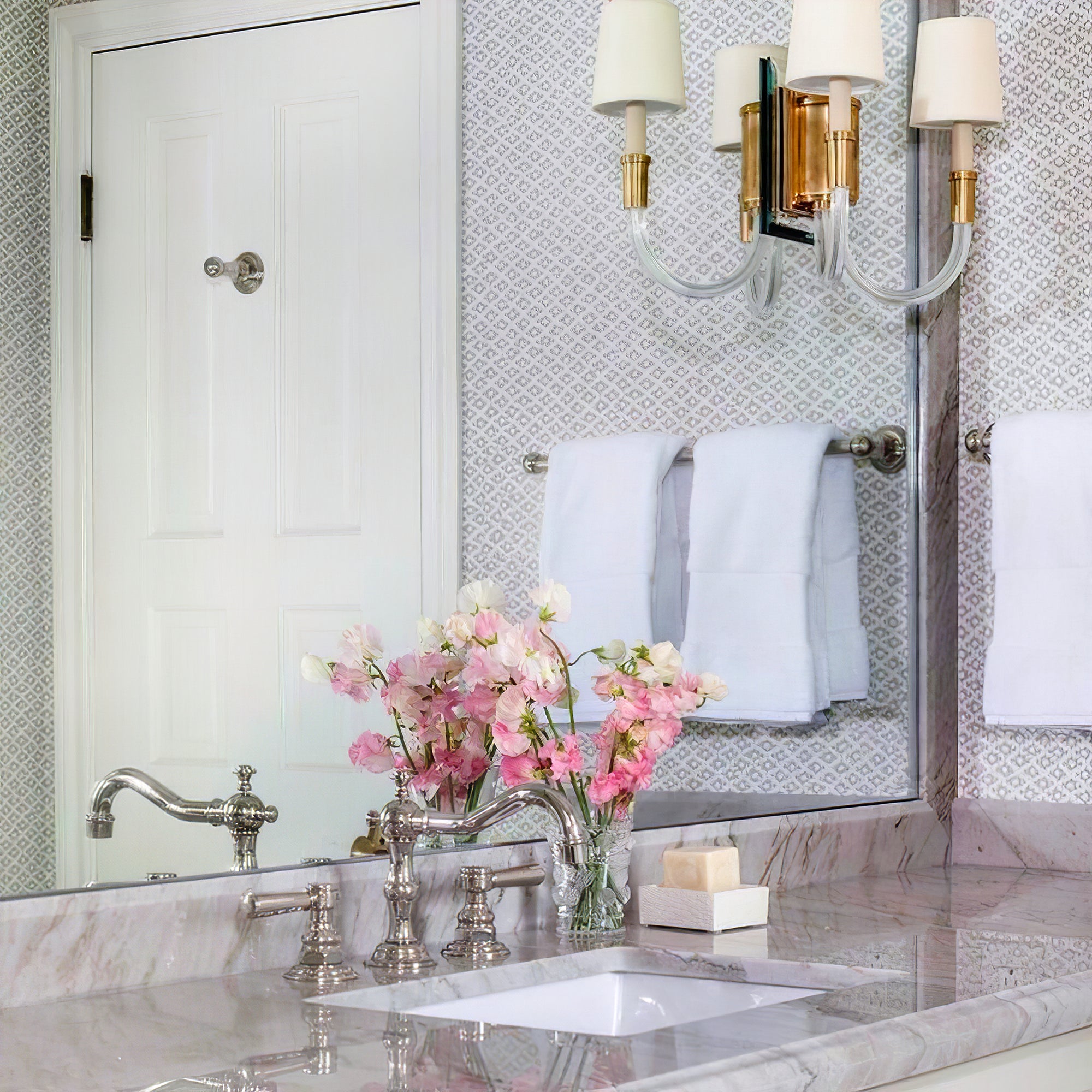 Vivian Double Wall Light - Cueteks