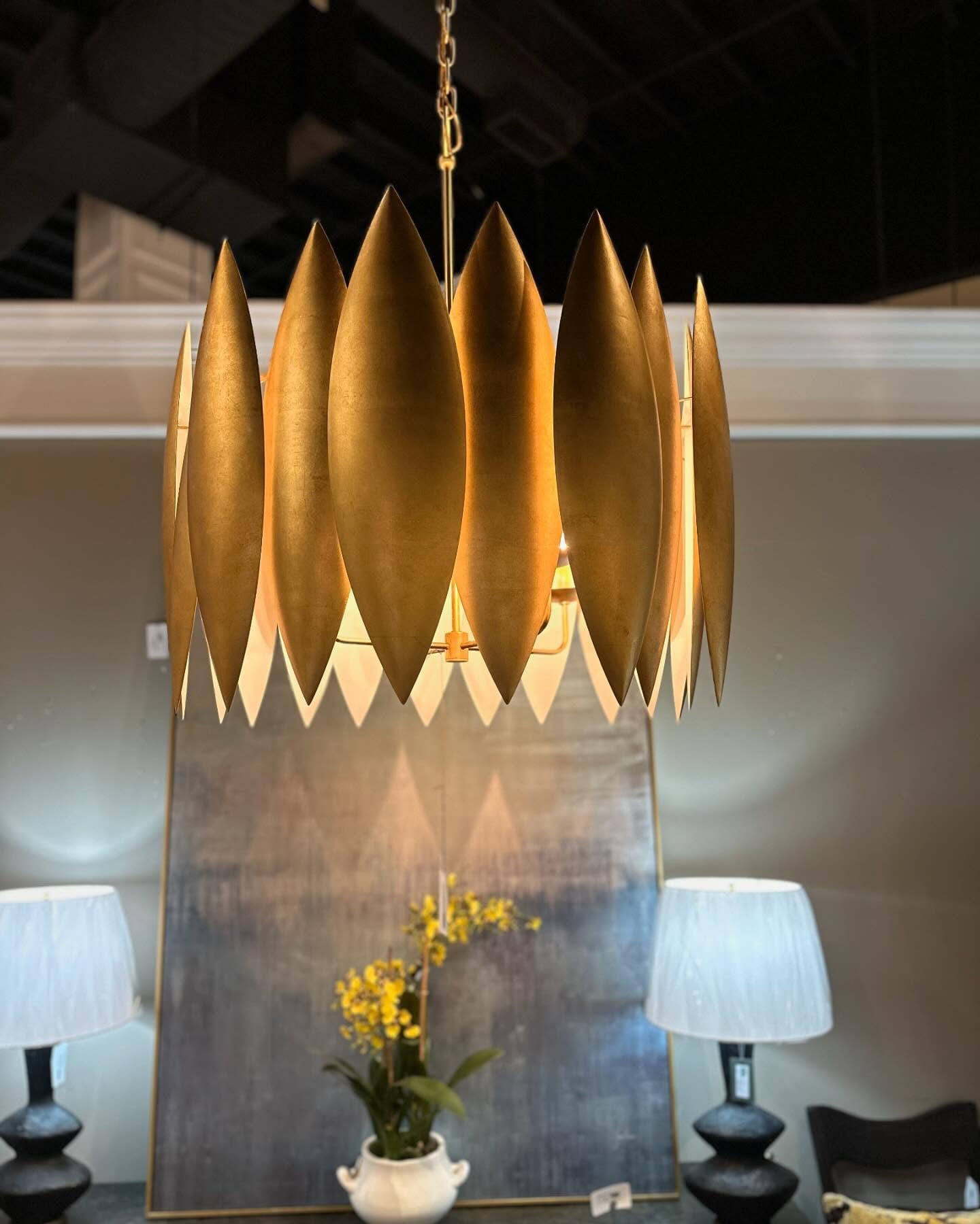 Visual Comfort Hatton Chandelier - Cueteks