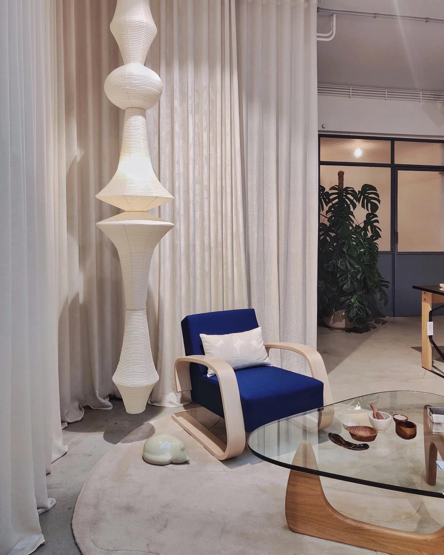 Akari E Ceiling Light - Cueteks