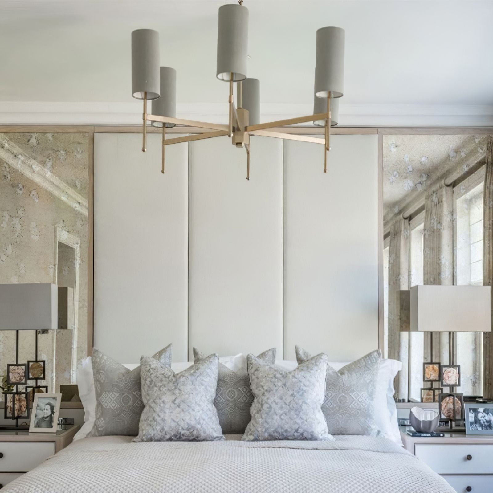 Silk Stem Chandelier - Cueteks