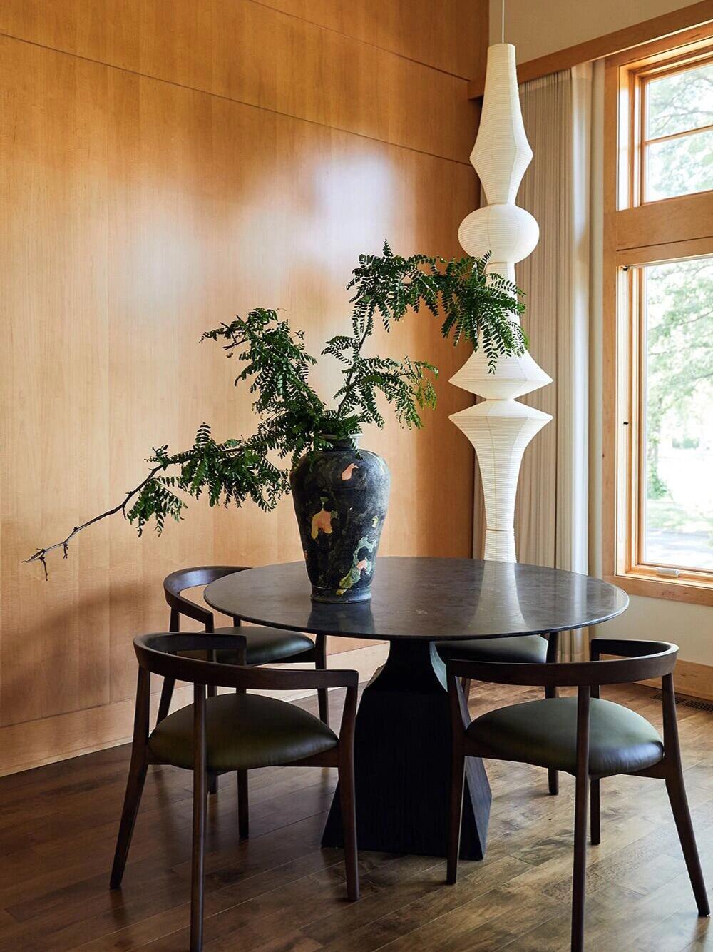 Akari E Ceiling Light - Cueteks
