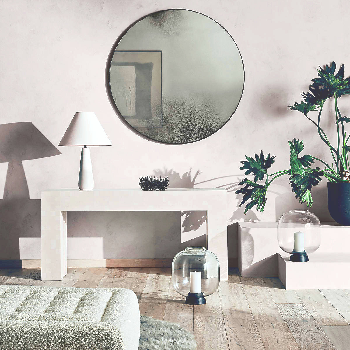 Kara Mann Polar Cement Table Lamp - Cueteks