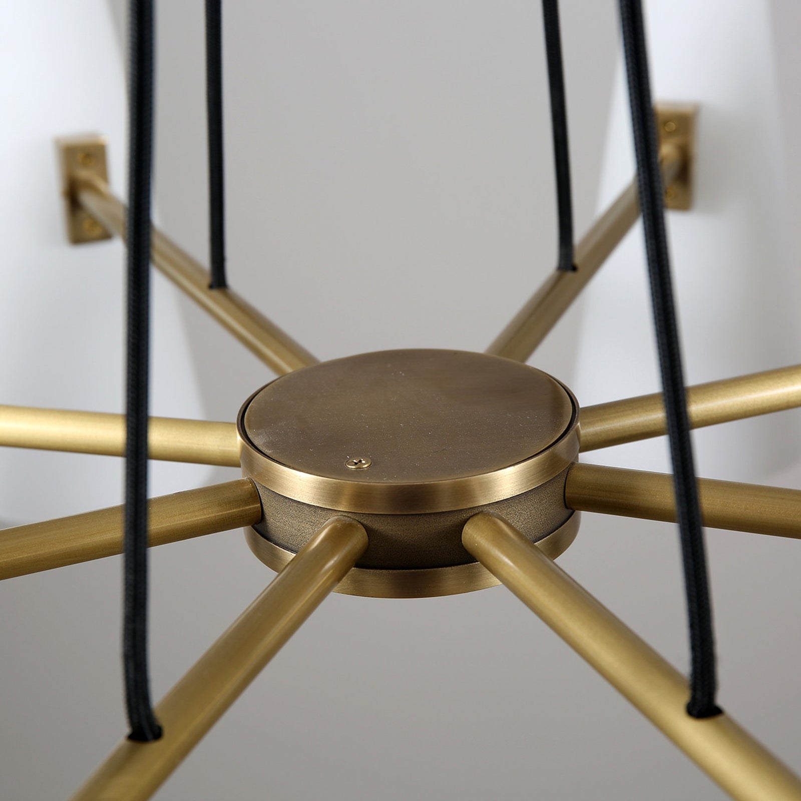 Montfaucon Round Chandelier - Cueteks