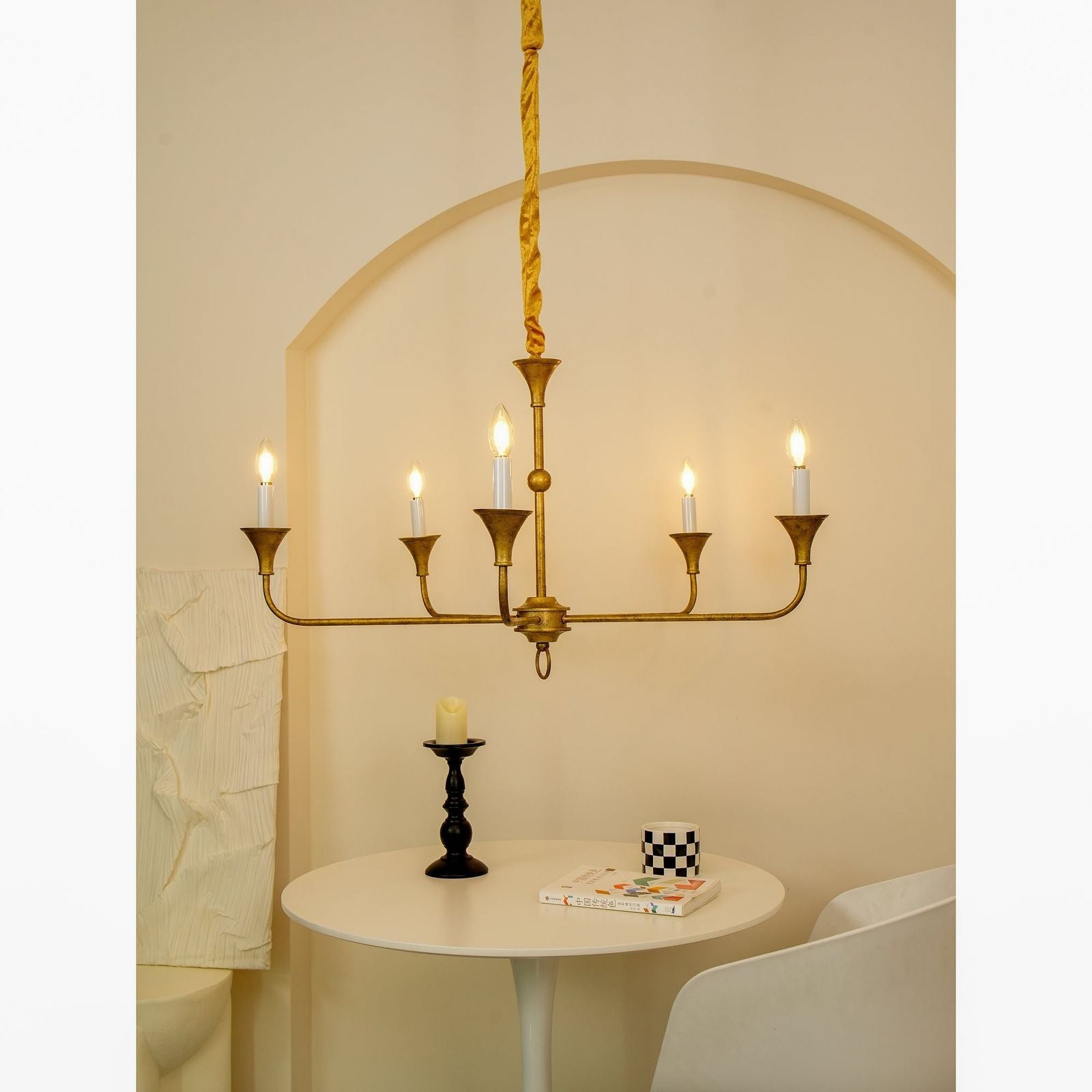 Rustic Vintage Cecil Chandelier - Cueteks