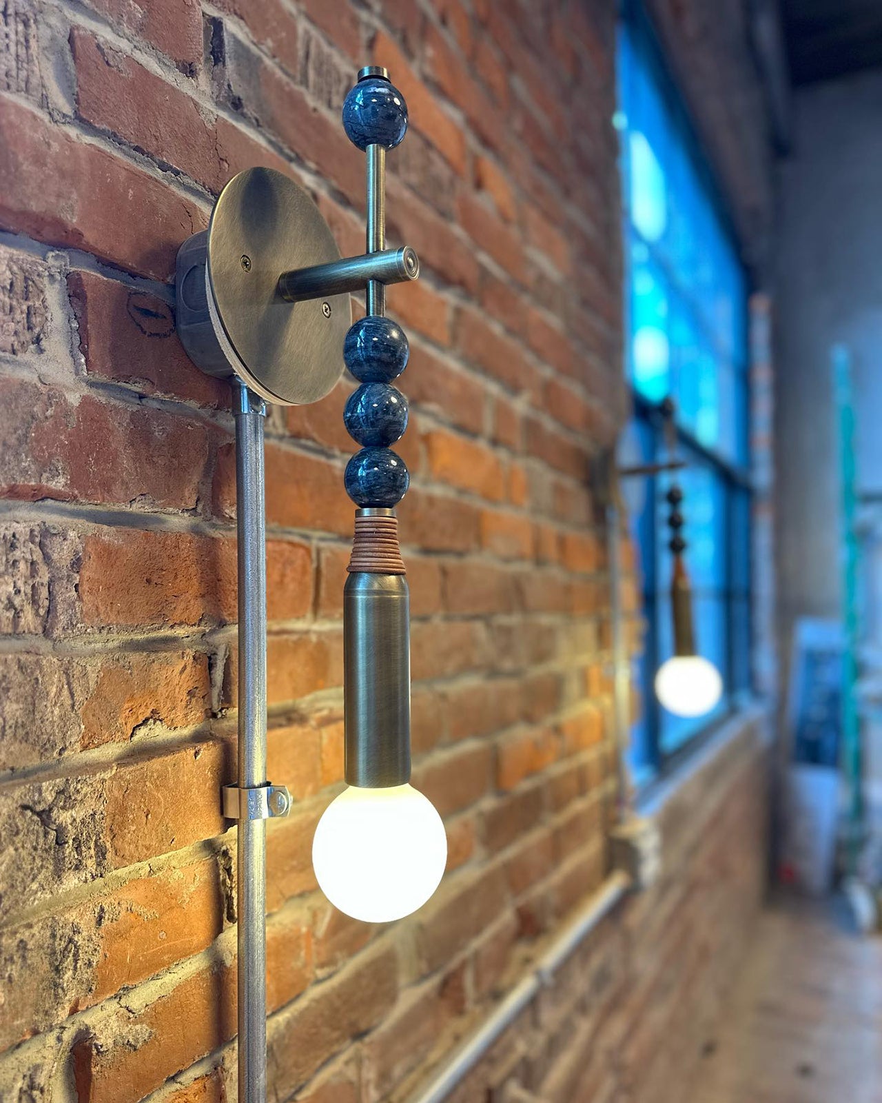 Toam Wall Light - Cueteks