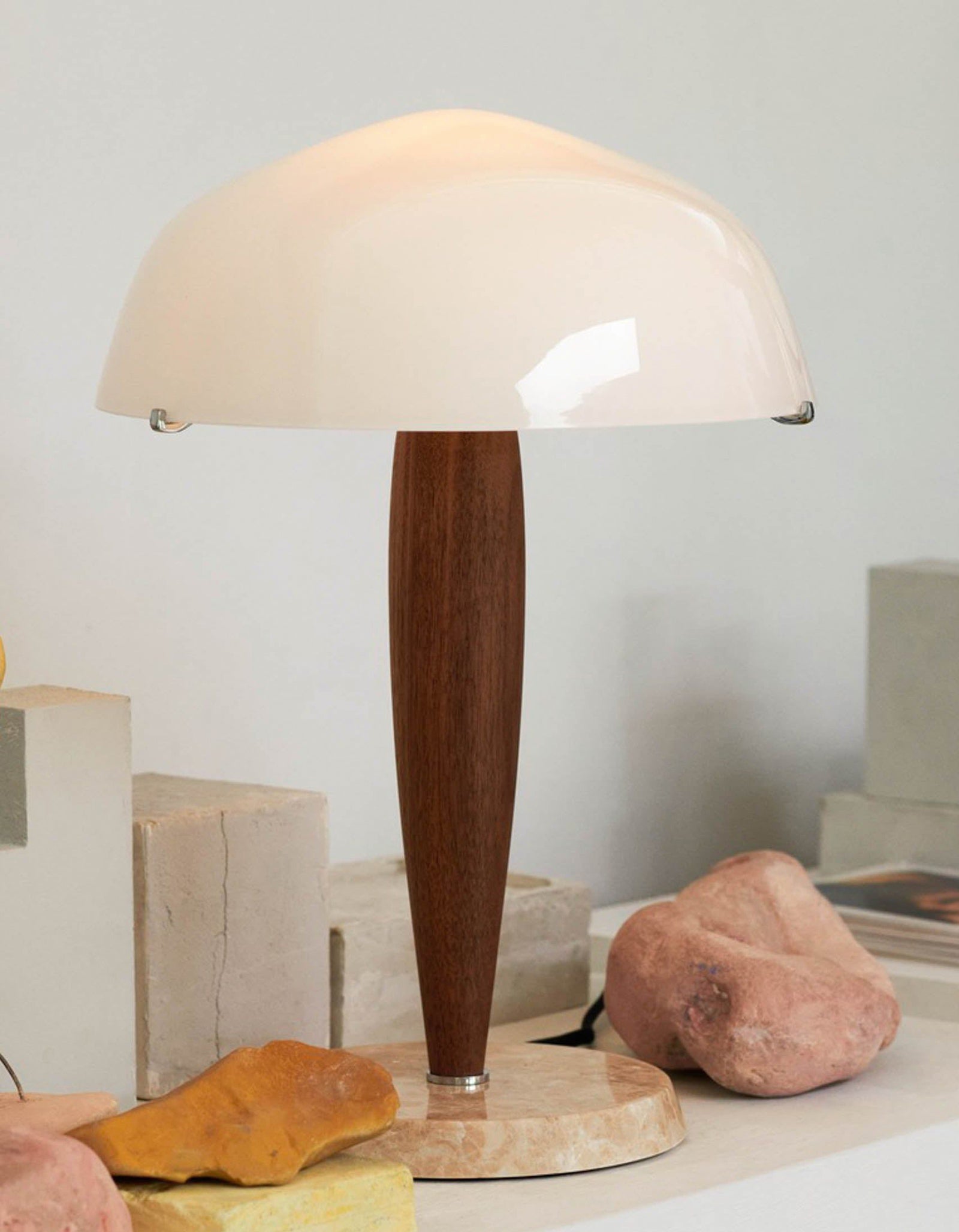 Scandi Walnut Dome Table Lamp - Cueteks