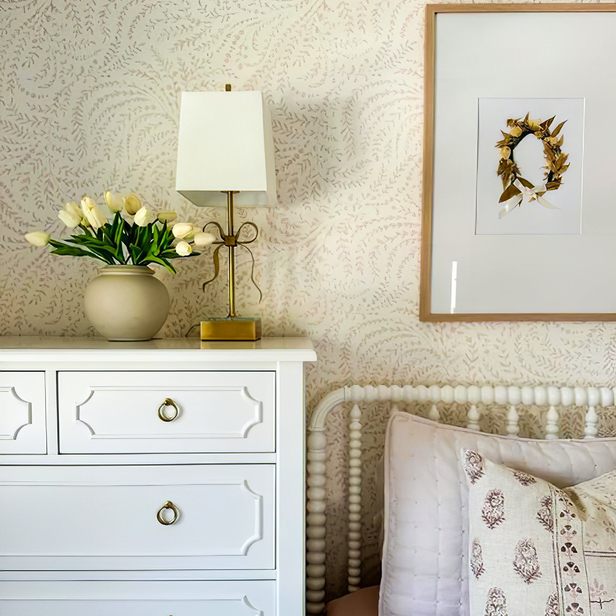 Ellery Butterfly Table Lamp - Cueteks