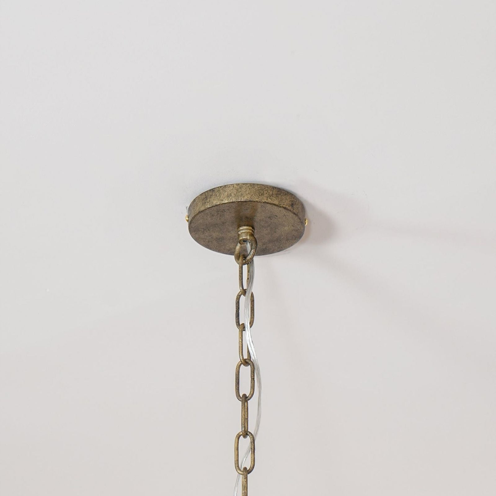 Rustic Vintage Cecil Chandelier - Cueteks