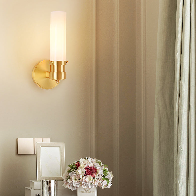 Graydon Single Wall Light - Cueteks
