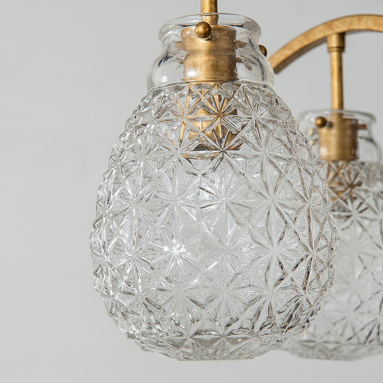 Golden floral glass chandelier - Cueteks