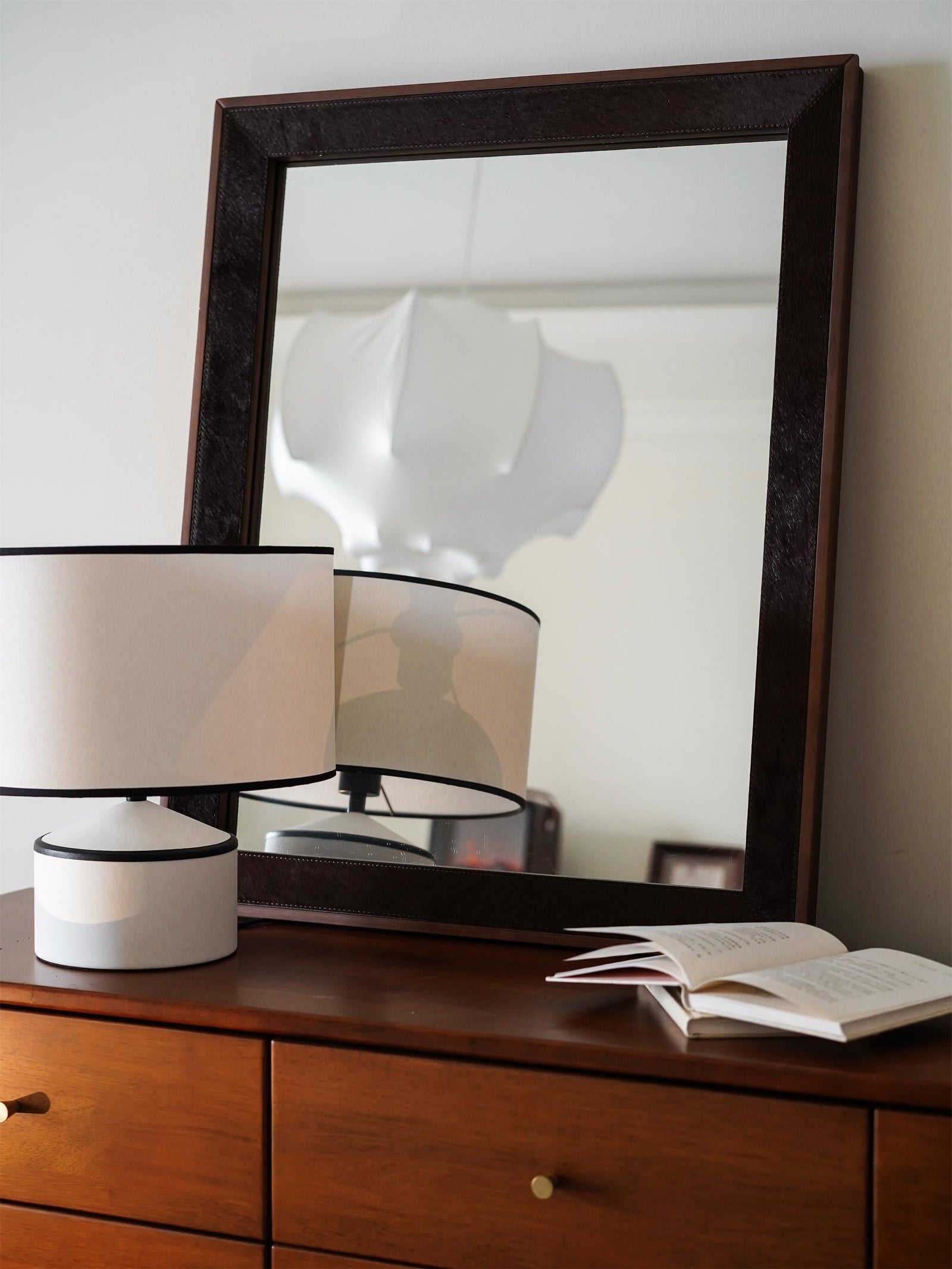 Cyls Minimalist Drum Shade Table Lamp - Cueteks