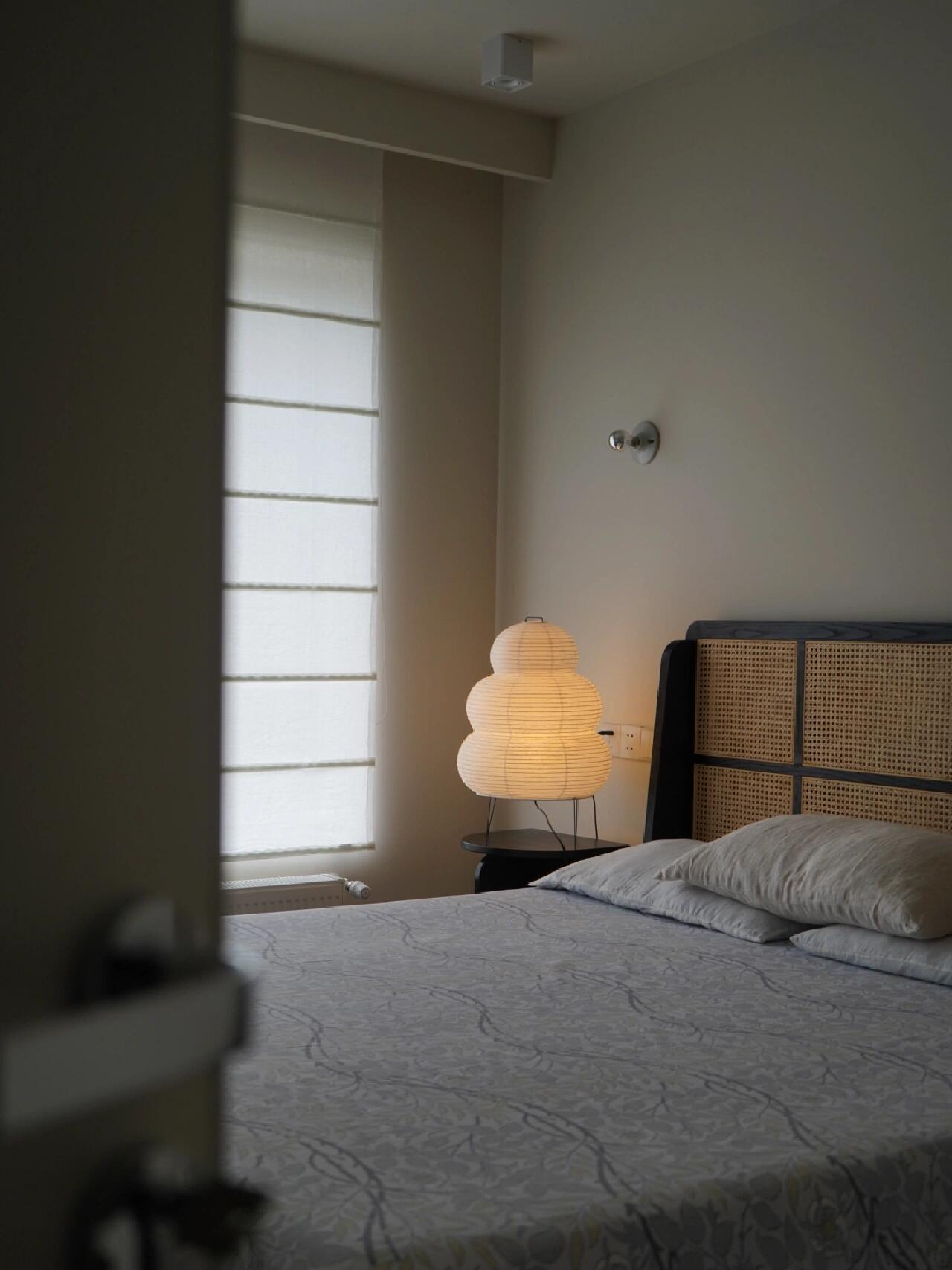 Akari 25N Table Lamp - Cueteks