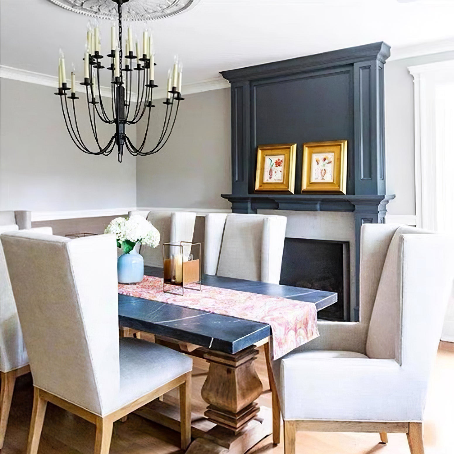 Thomas OBrien Erika Chandelier - Cueteks