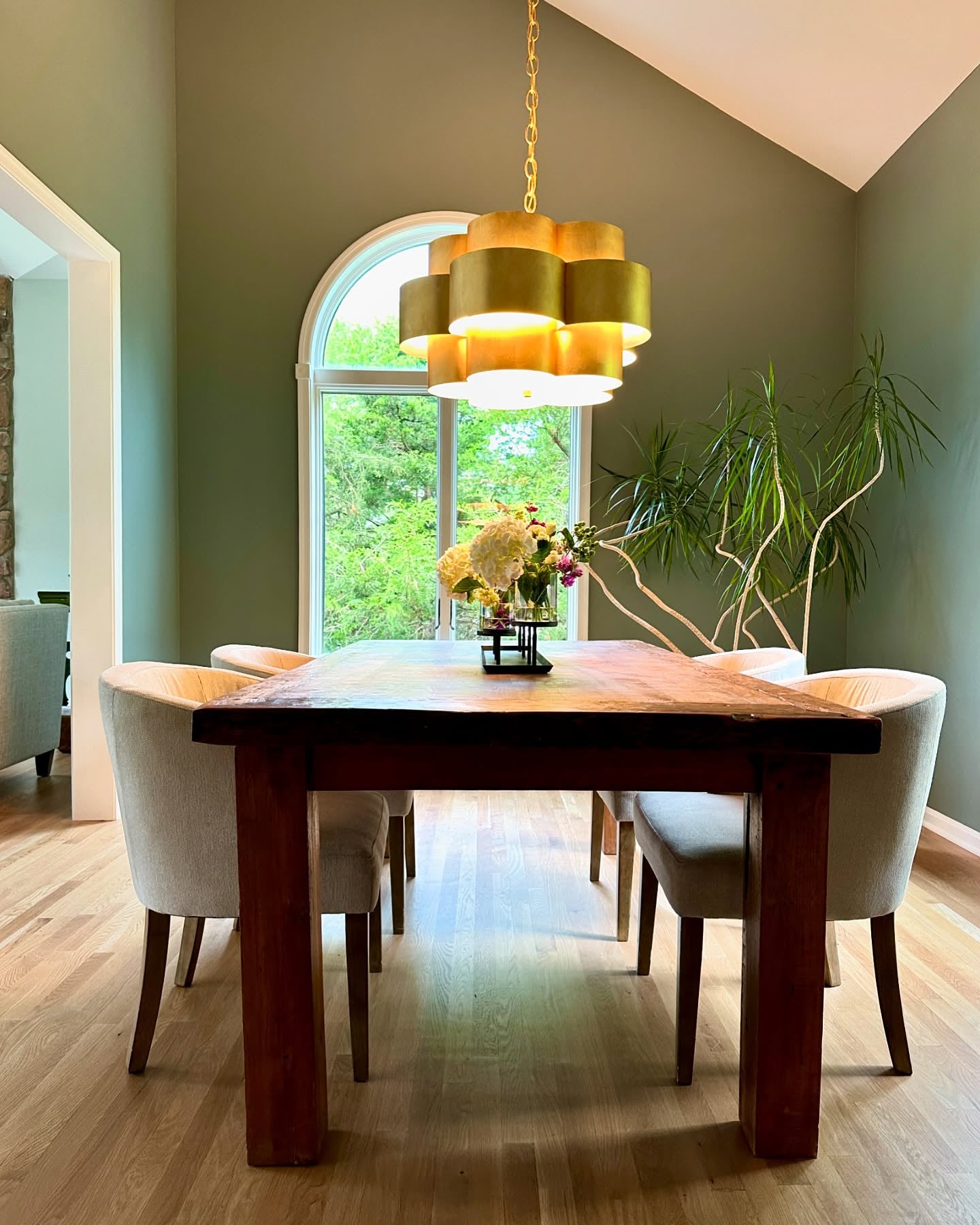 Arabelle Gold Pendant Lamp - Cueteks