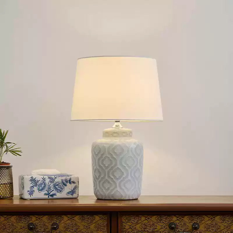 Textured Jar Table Lamp with Tapered Shade - Cueteks