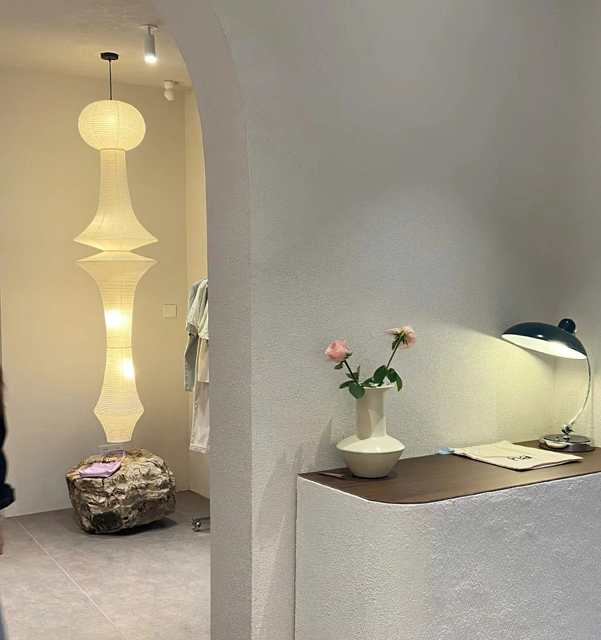 Akari E Ceiling Light - Cueteks