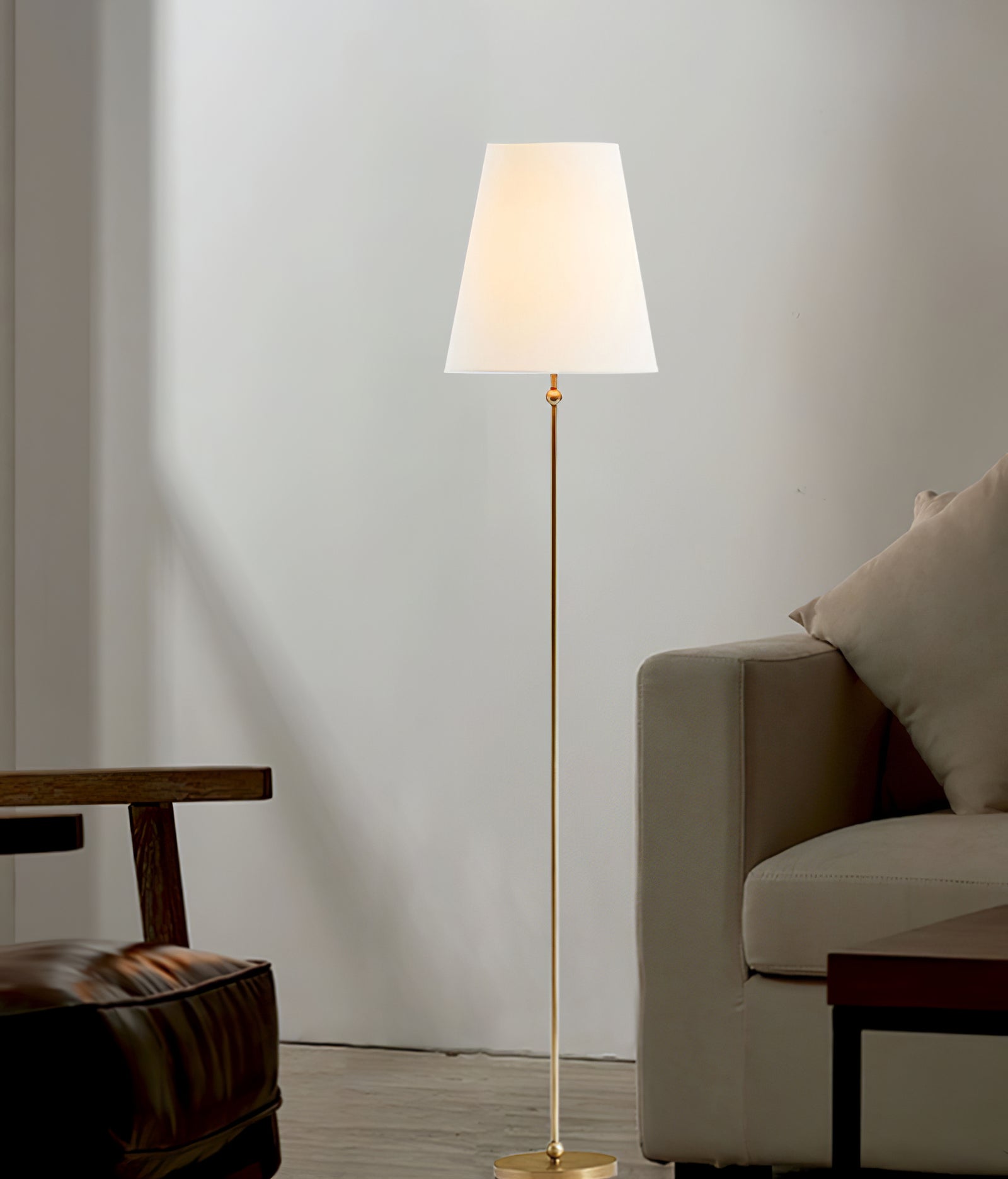 Minimalist Brass Floor Lamp with Fabric Shade - Cueteks