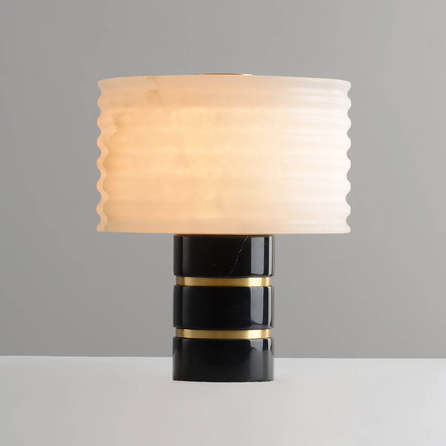 Luxury Black Alabaster Table Lamp - Cueteks