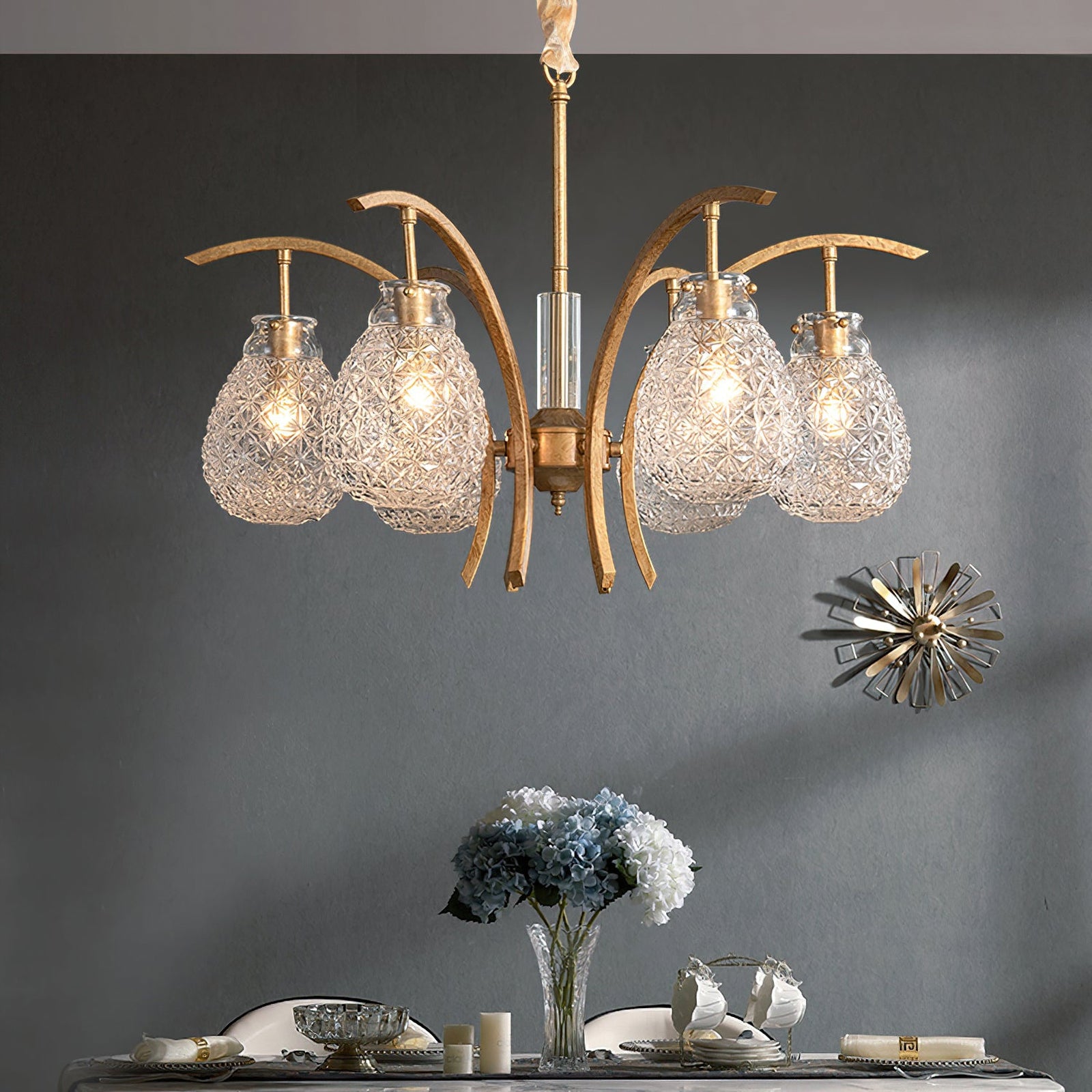 Golden floral glass chandelier - Cueteks