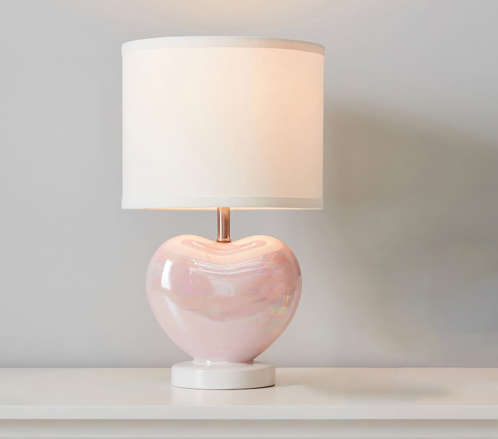 Pearlescent Heart Shape Table Lamp - Cueteks