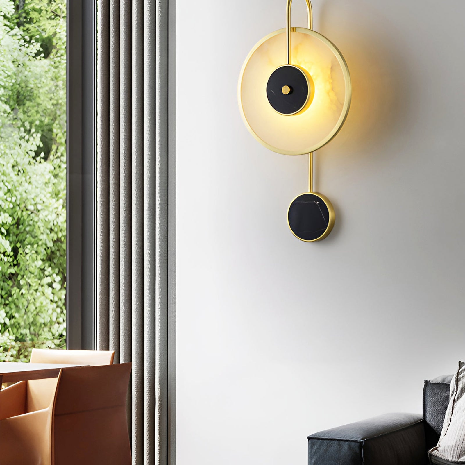 Art Deco Black & White Alabaster Wall Lamp - Cueteks