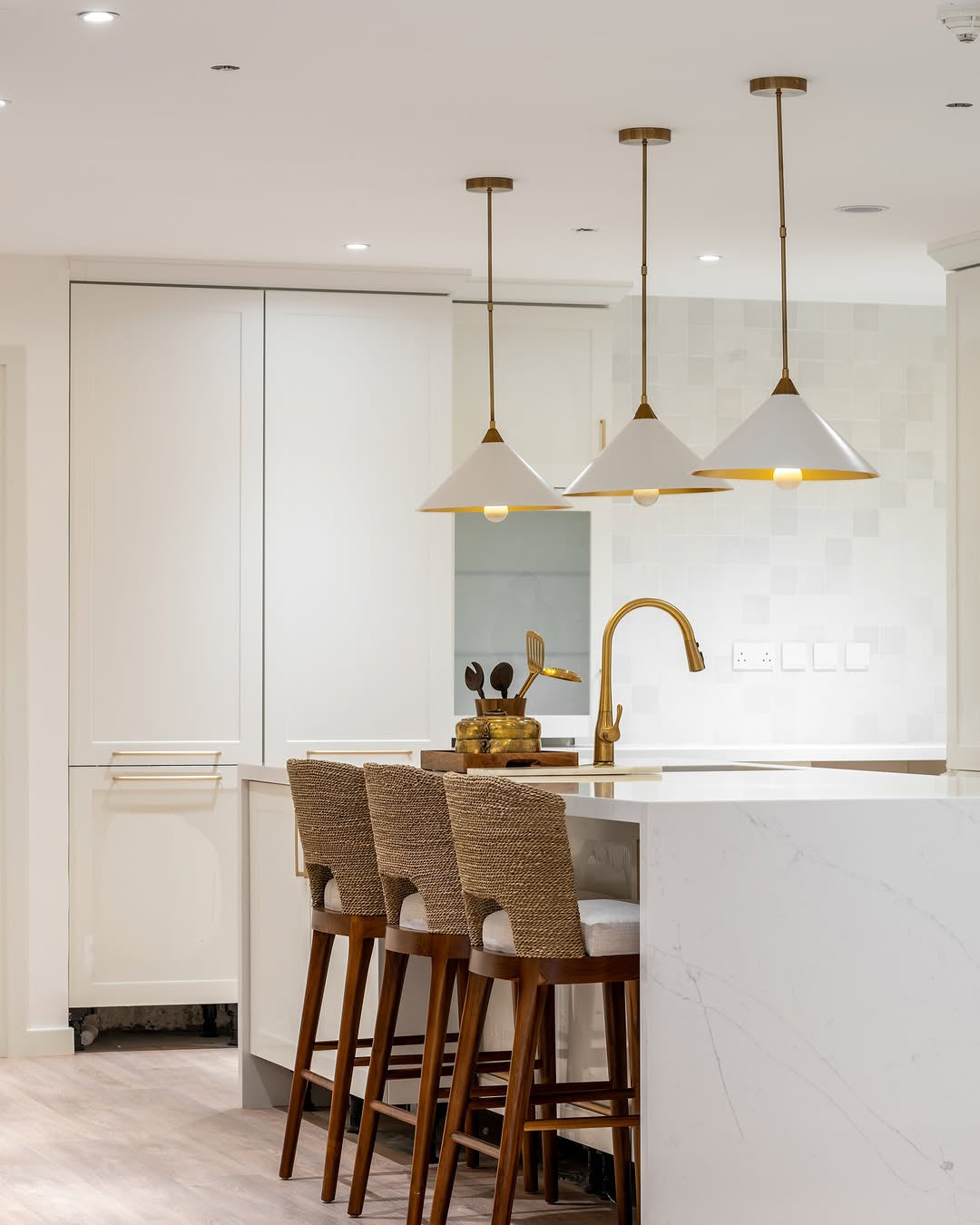 Kelly Wearstler Cleo Pendant Lamp - Cueteks