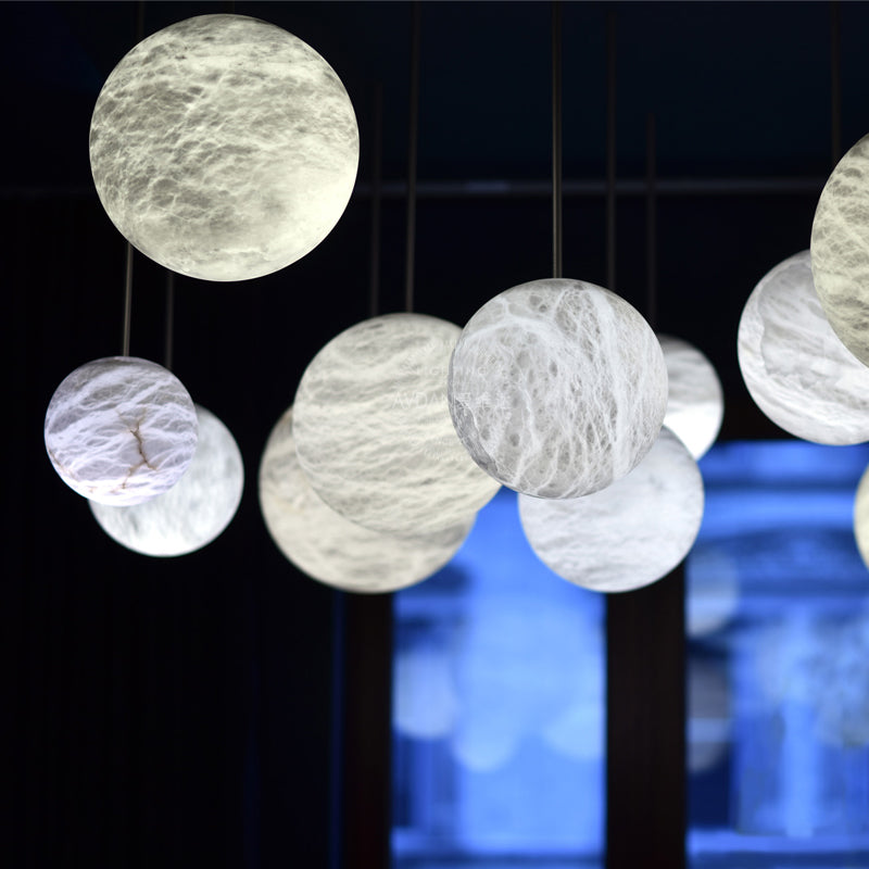 Luxury Multi-Globe Alabaster Pendant Light - Cueteks