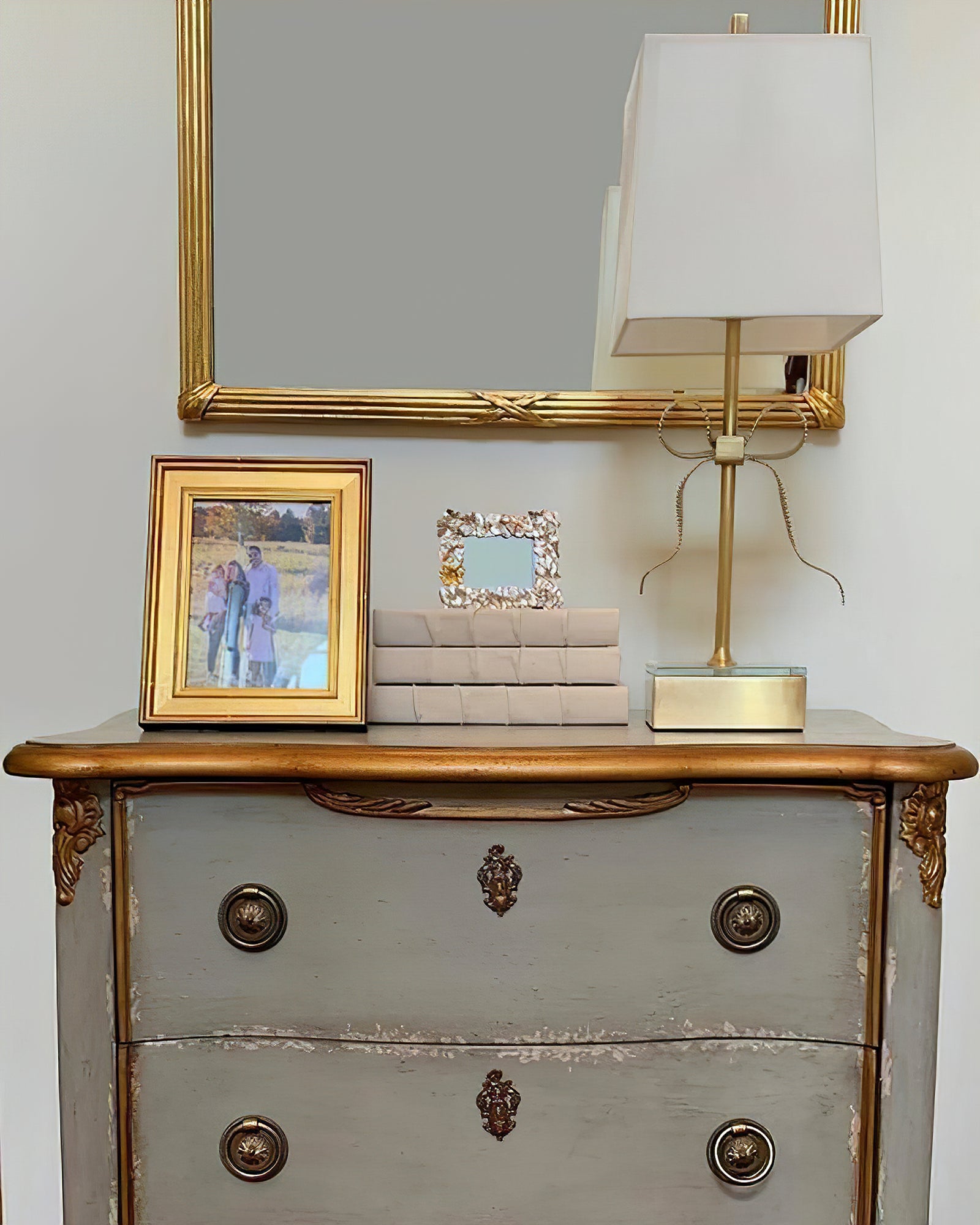 Ellery Butterfly Table Lamp - Cueteks