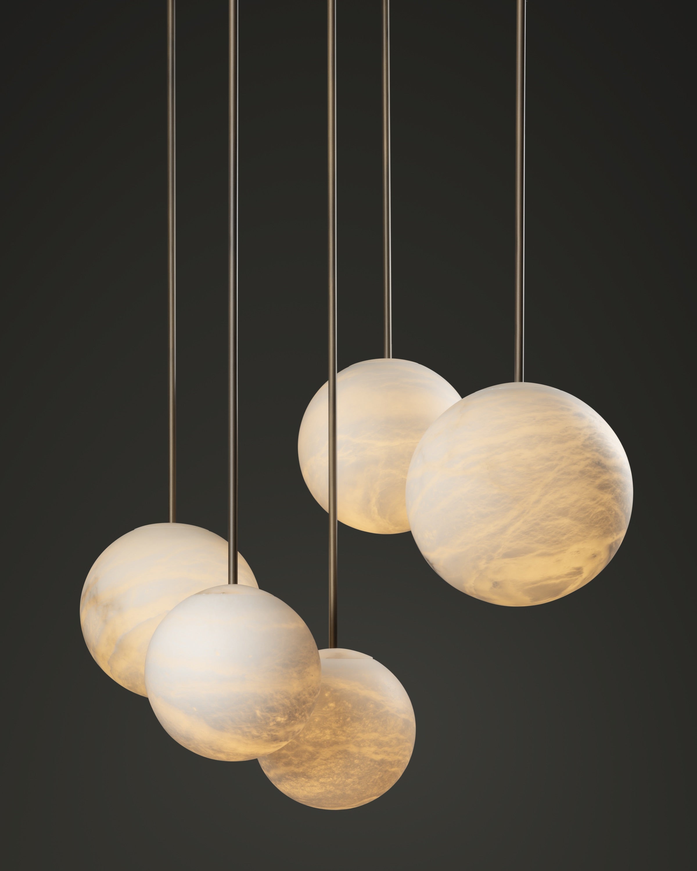 Luxury Multi-Globe Alabaster Pendant Light - Cueteks