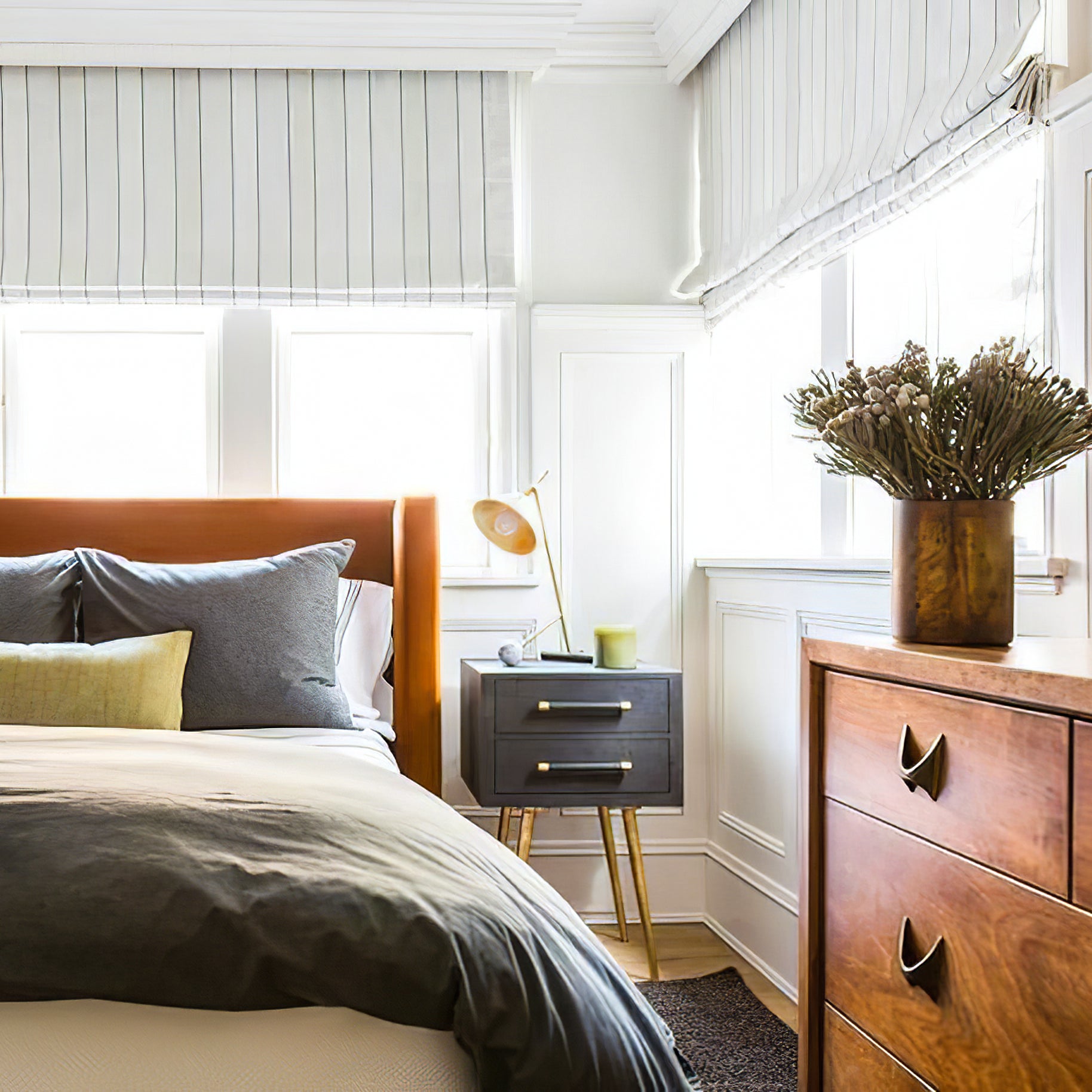 Cleo Brass Table Lamp - Cueteks