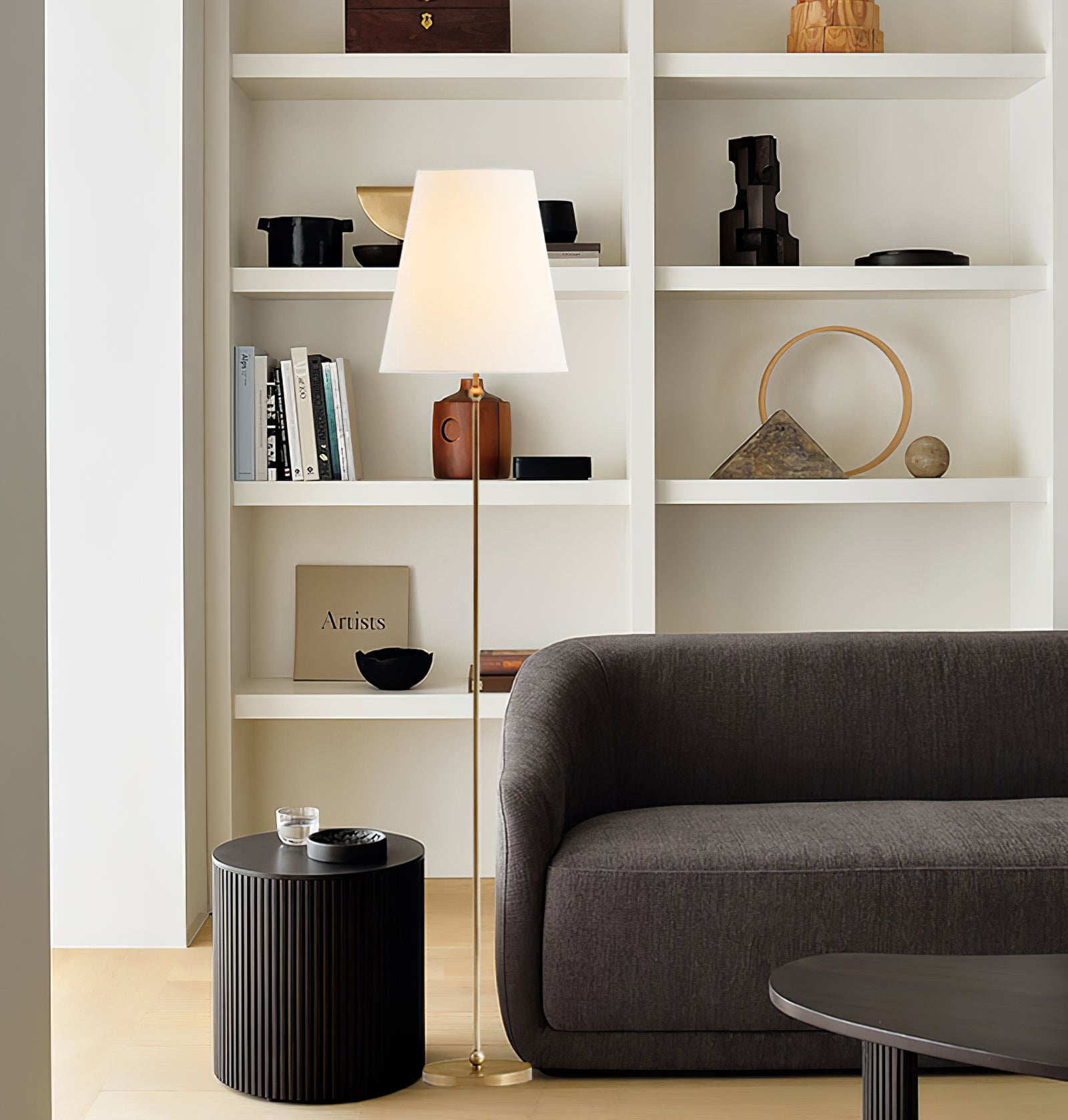 Minimalist Brass Floor Lamp with Fabric Shade - Cueteks