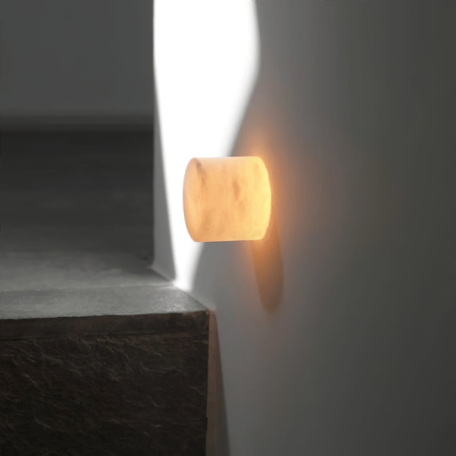 Small Alabaster Ceiling Light - Cueteks