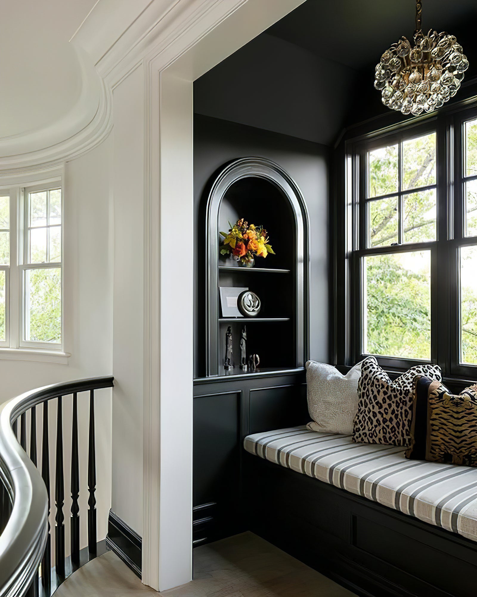 Bellvale Small Glass Chandelier - Cueteks