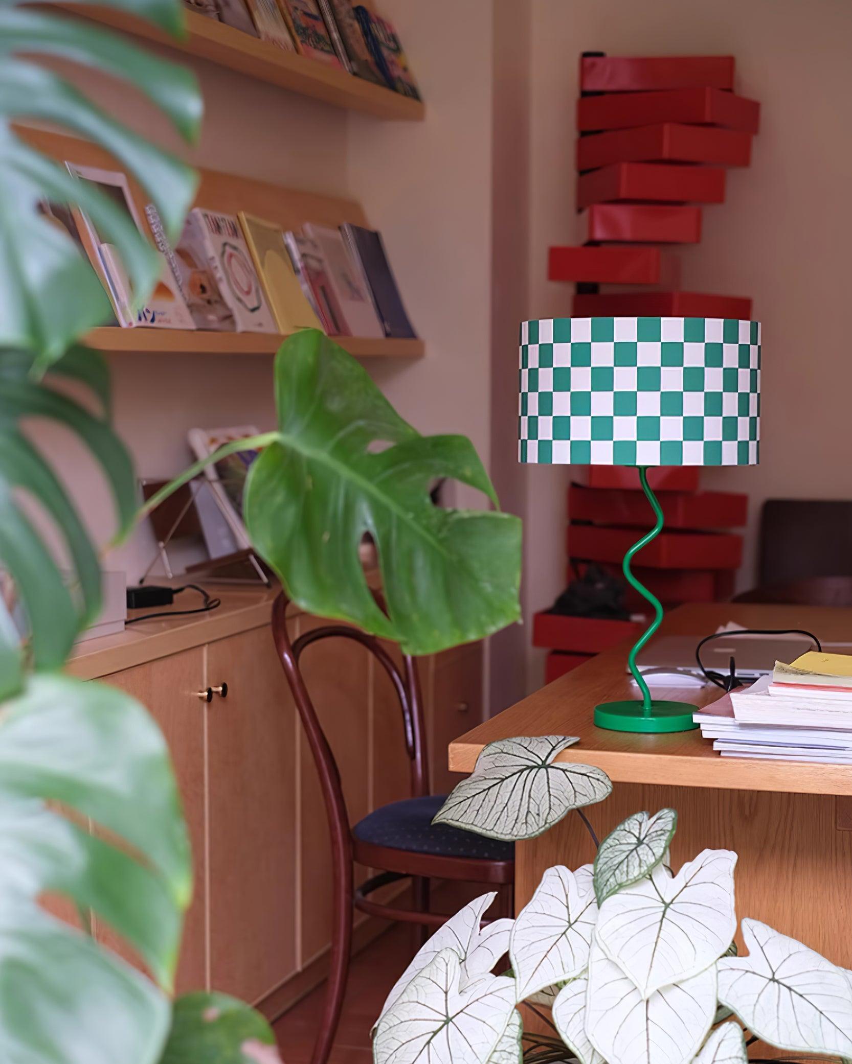 Green Grid Modern Table Lamp - Cueteks