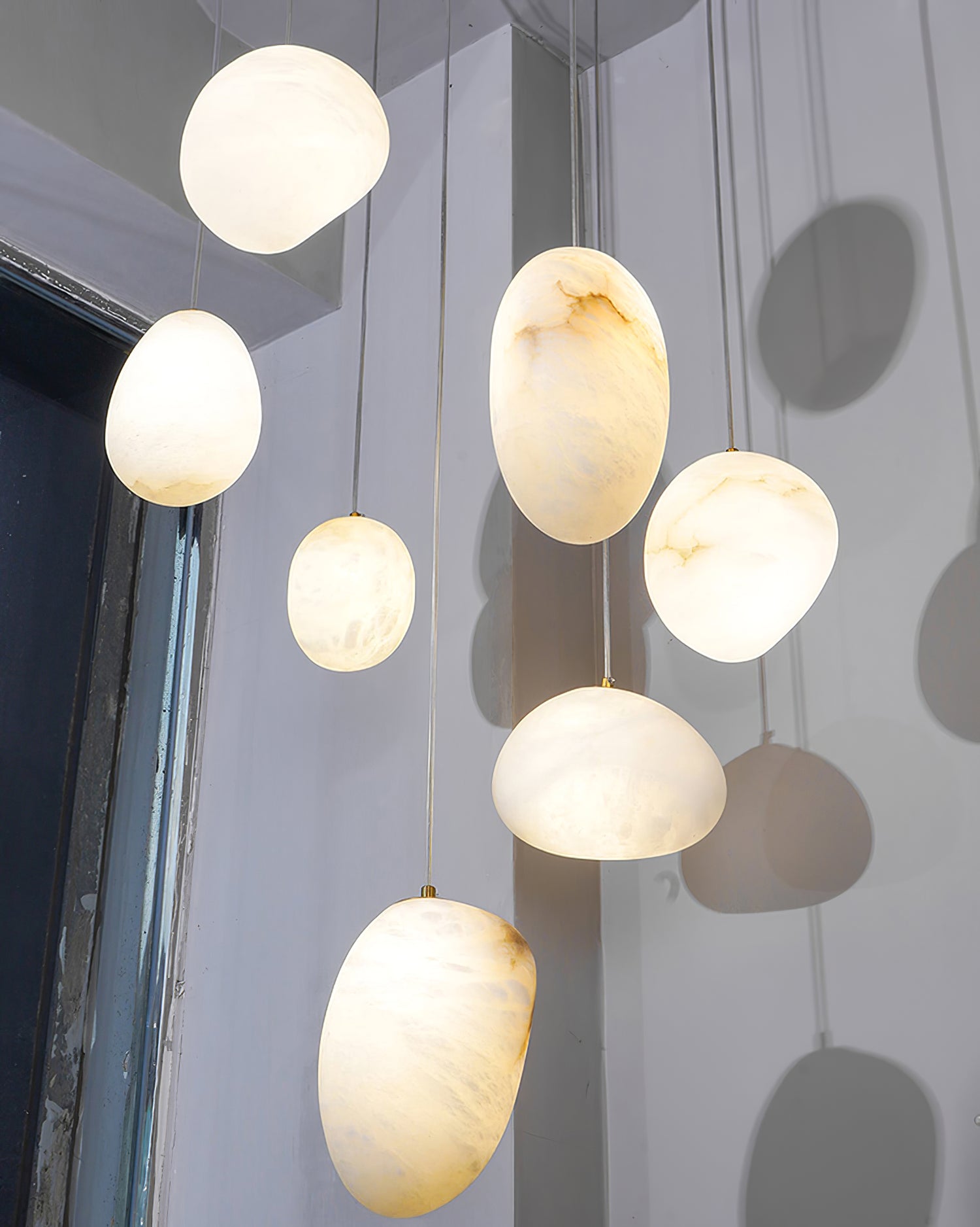 Pebble Alabaster Pendant Light - Cueteks