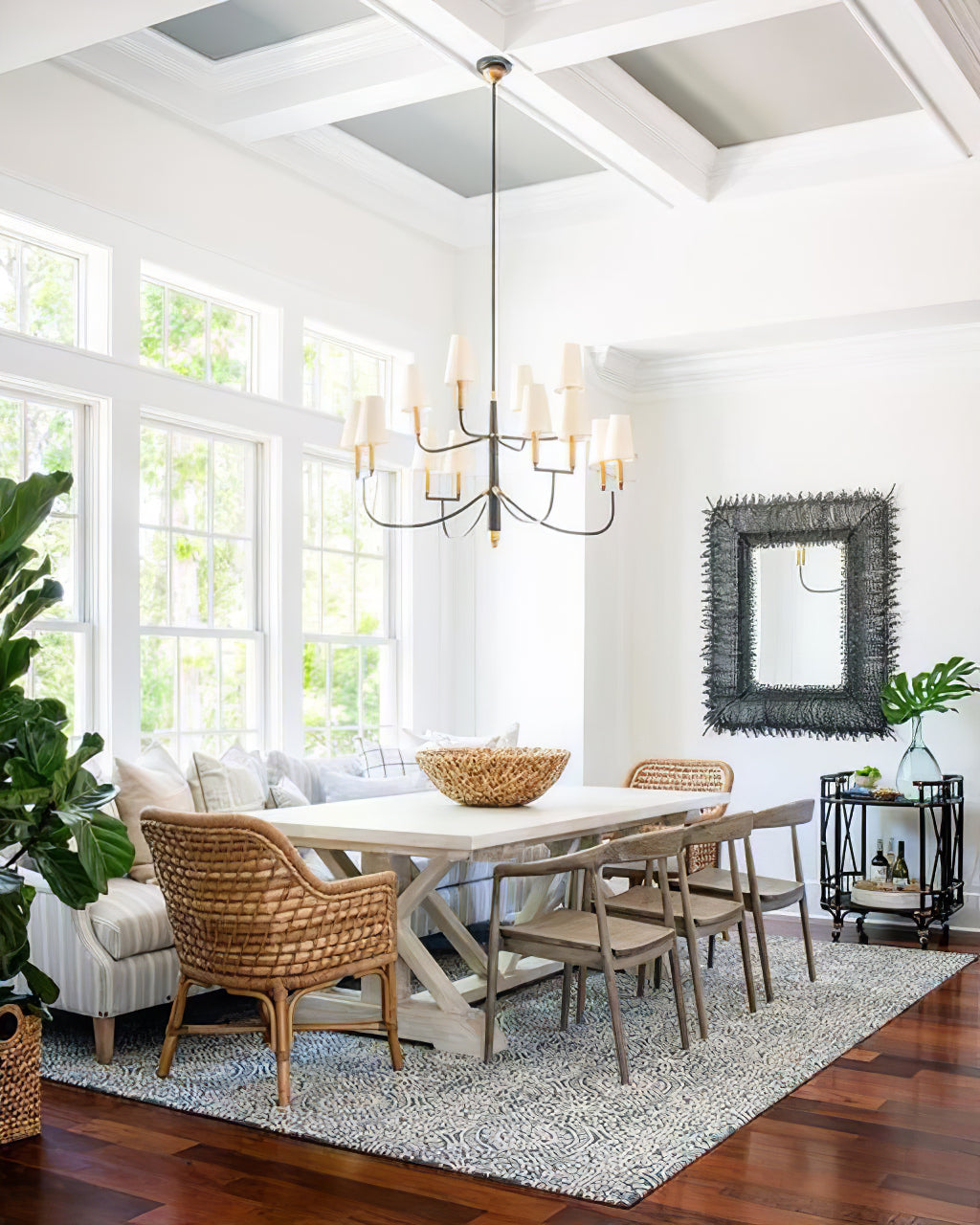 Farlane Large Chandelier - Cueteks